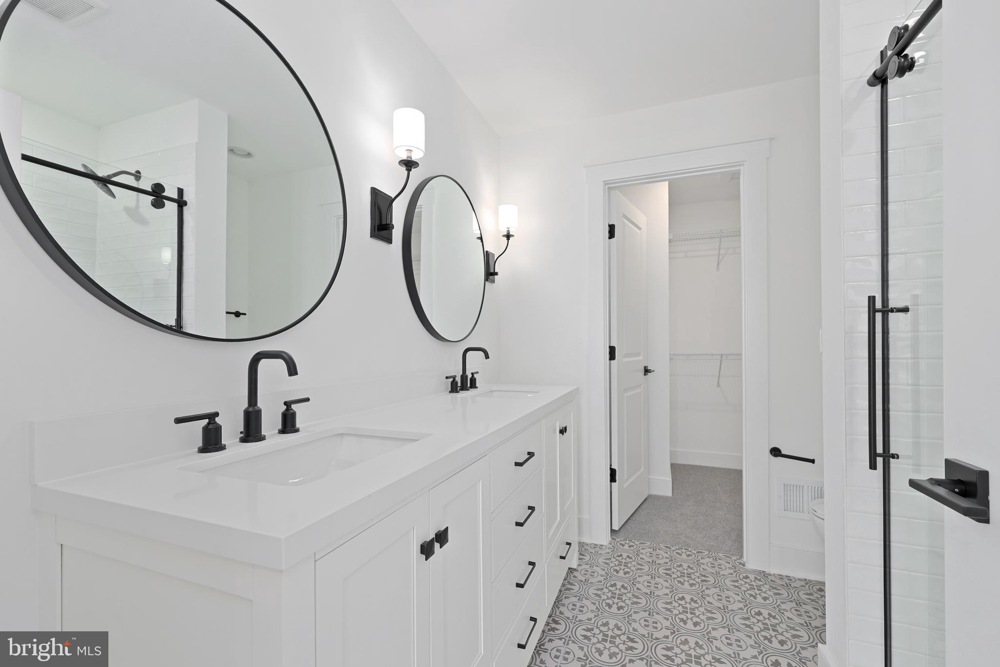 THE GROVE AT JACKSON VILLAGE - Residential Lease