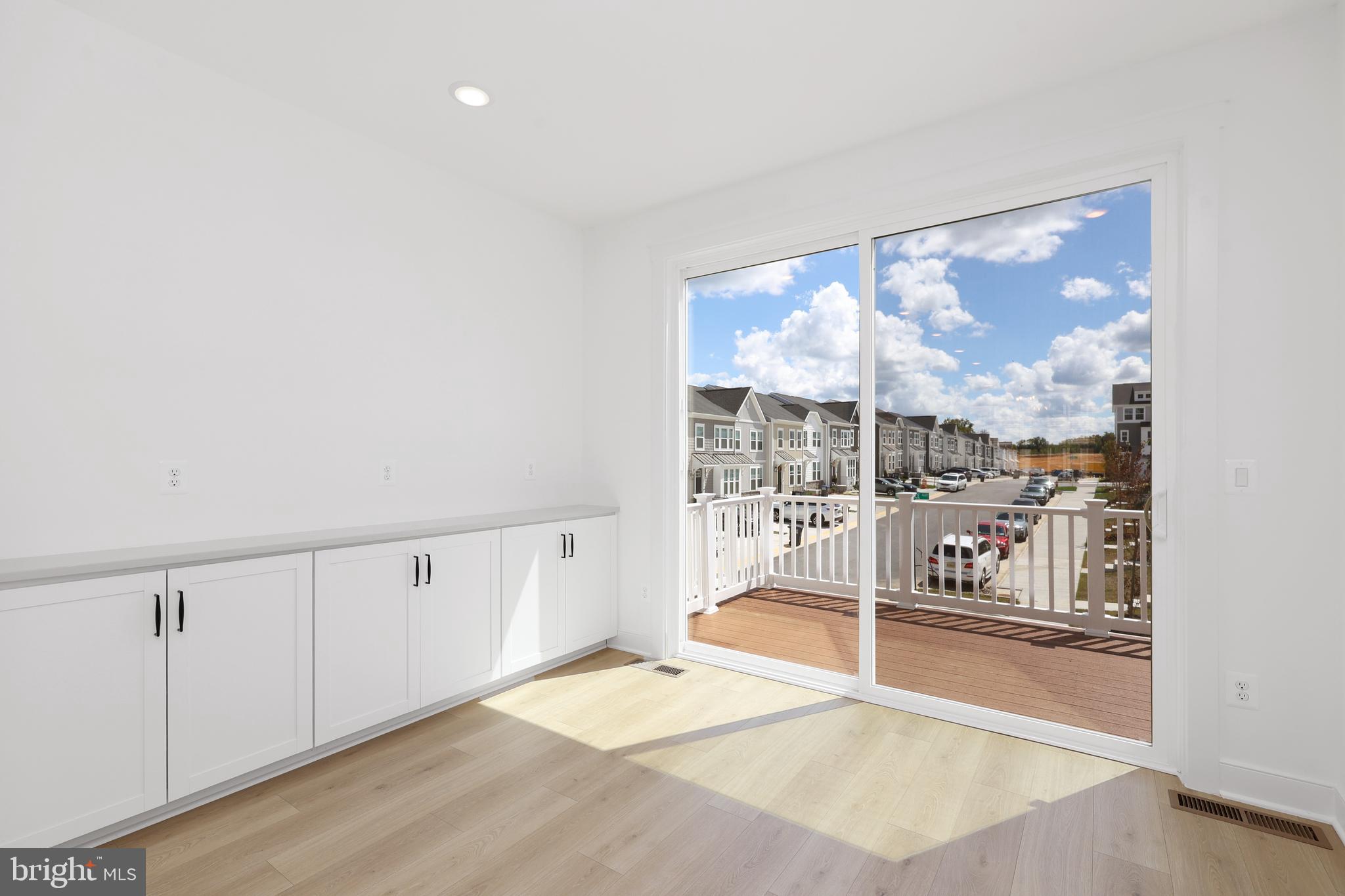 THE GROVE AT JACKSON VILLAGE - Residential Lease