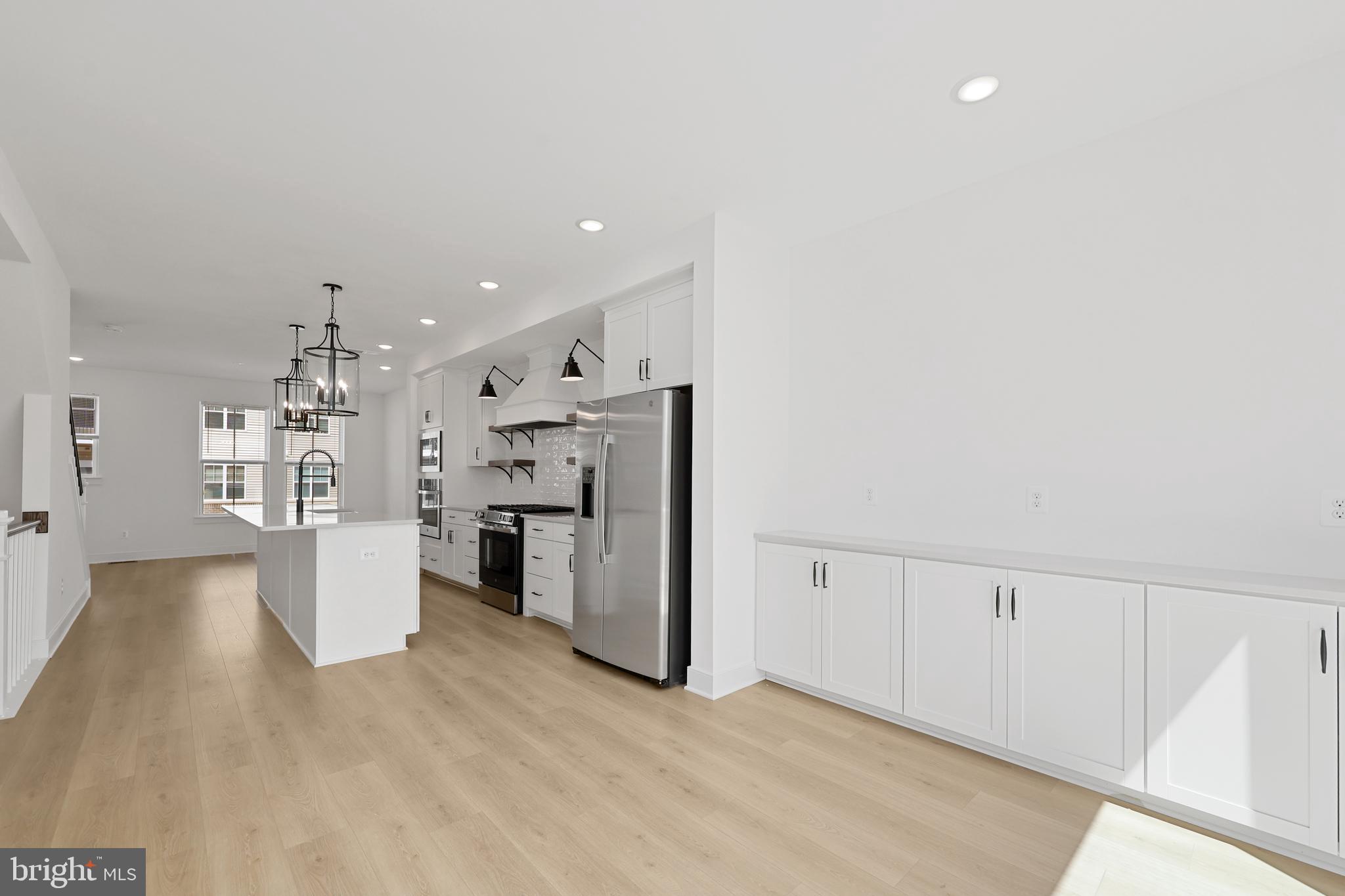 THE GROVE AT JACKSON VILLAGE - Residential Lease