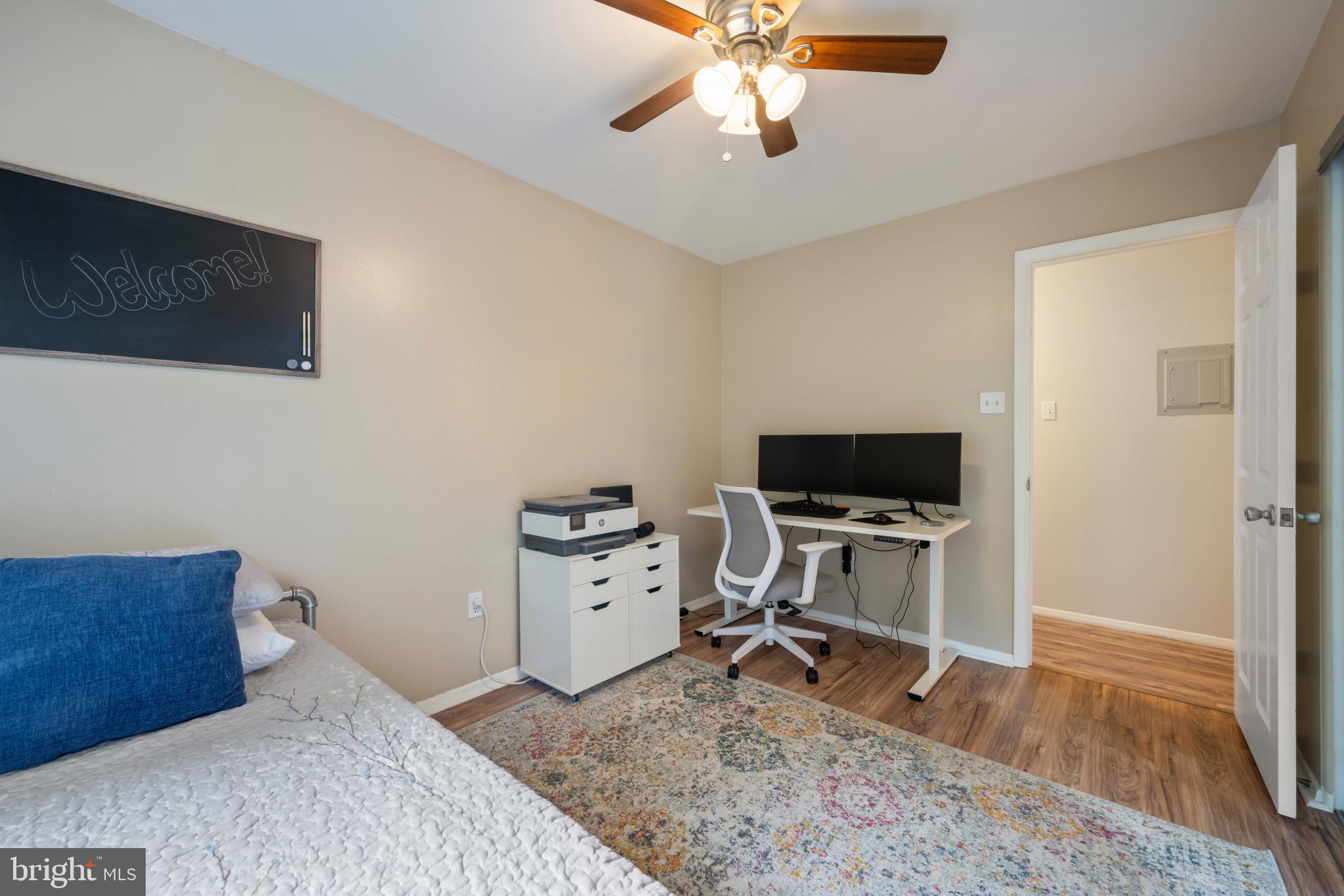 HAMPSTEAD VALLEY - Residential