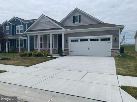 Homes For Rent - 15118 Willow Wood Court<br/> MILLVILLE, DE 19967
