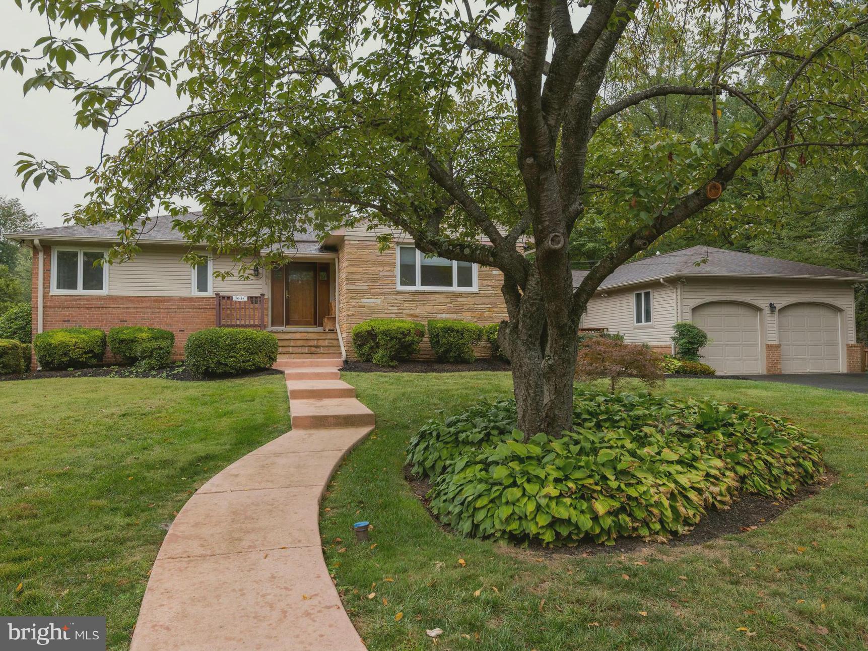 GREENWICH FOREST - Residential