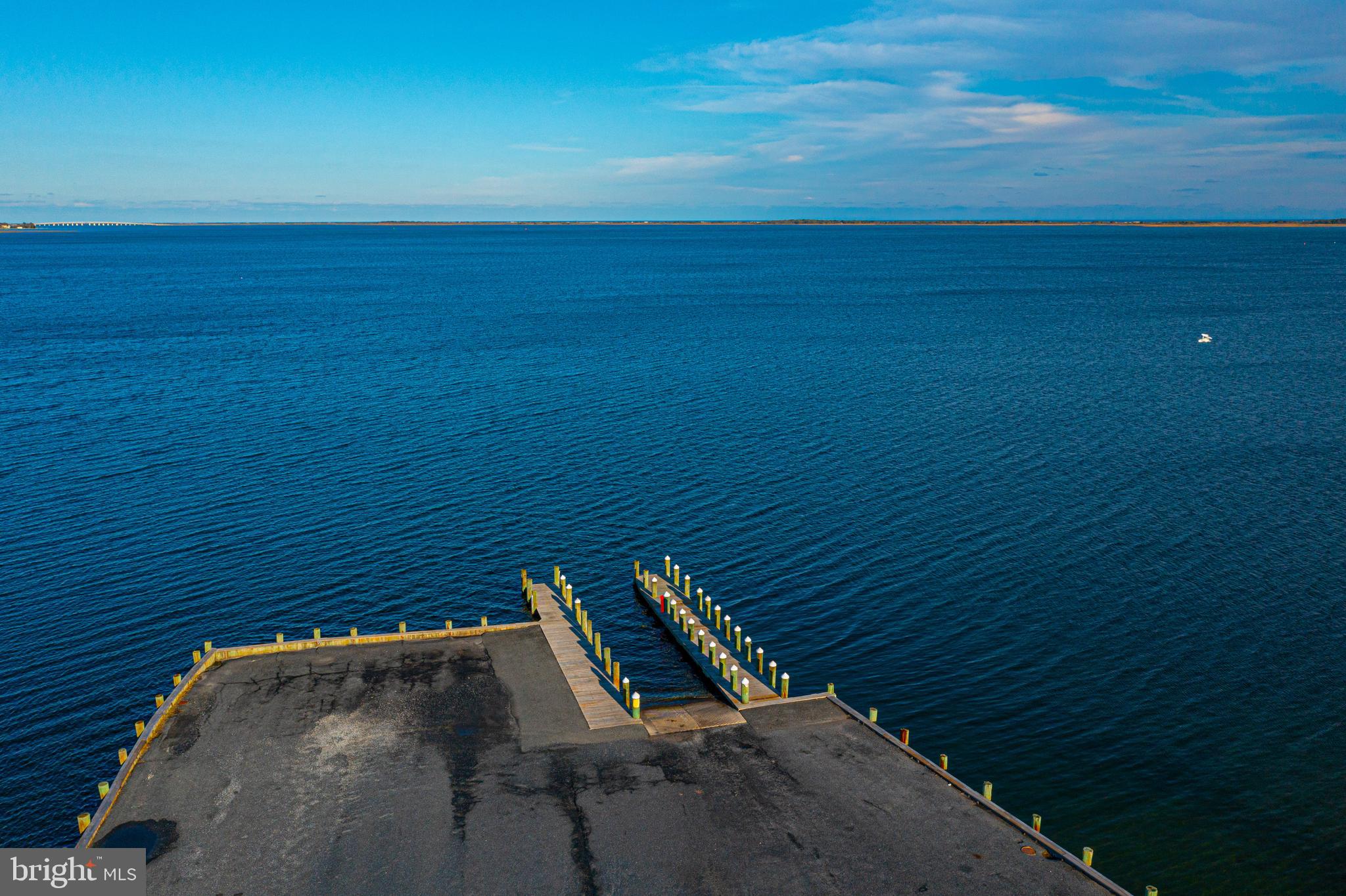 SOUTH POINT FARMS - Land