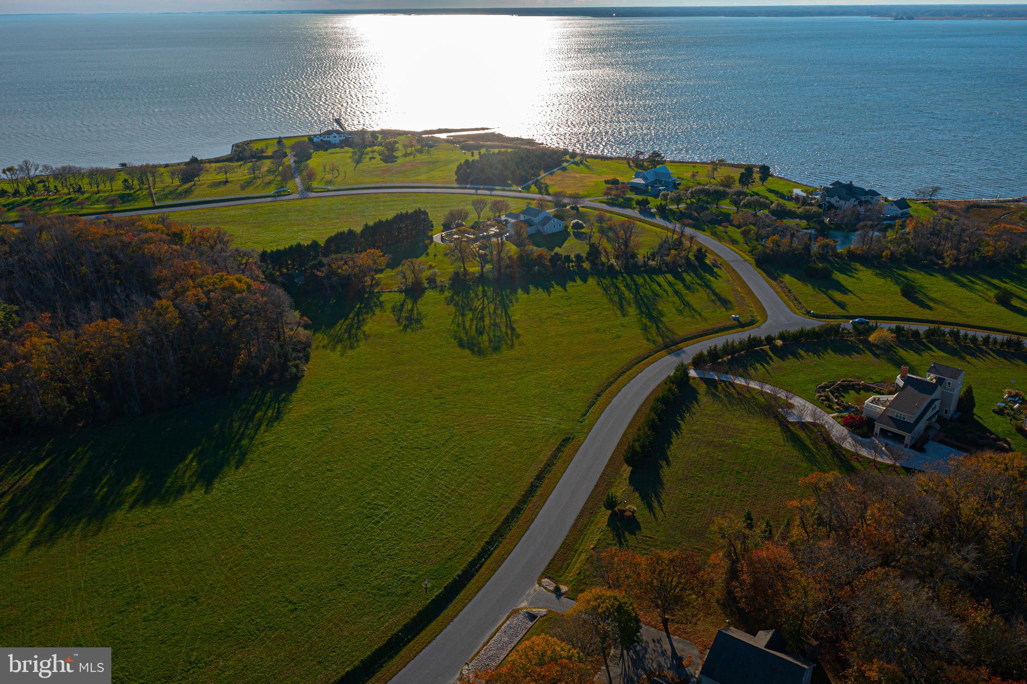 SOUTH POINT FARMS - Land