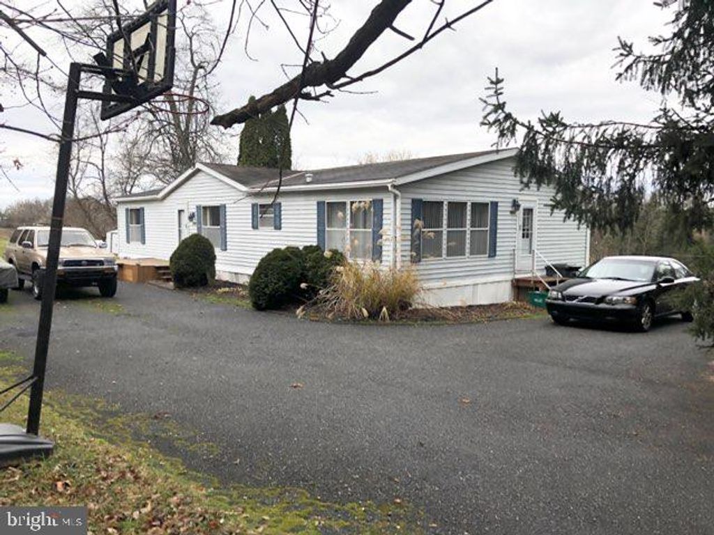 Photo of 4319 Marietta Avenue, Columbia, PA 17512 (MLS # PALA2044508)