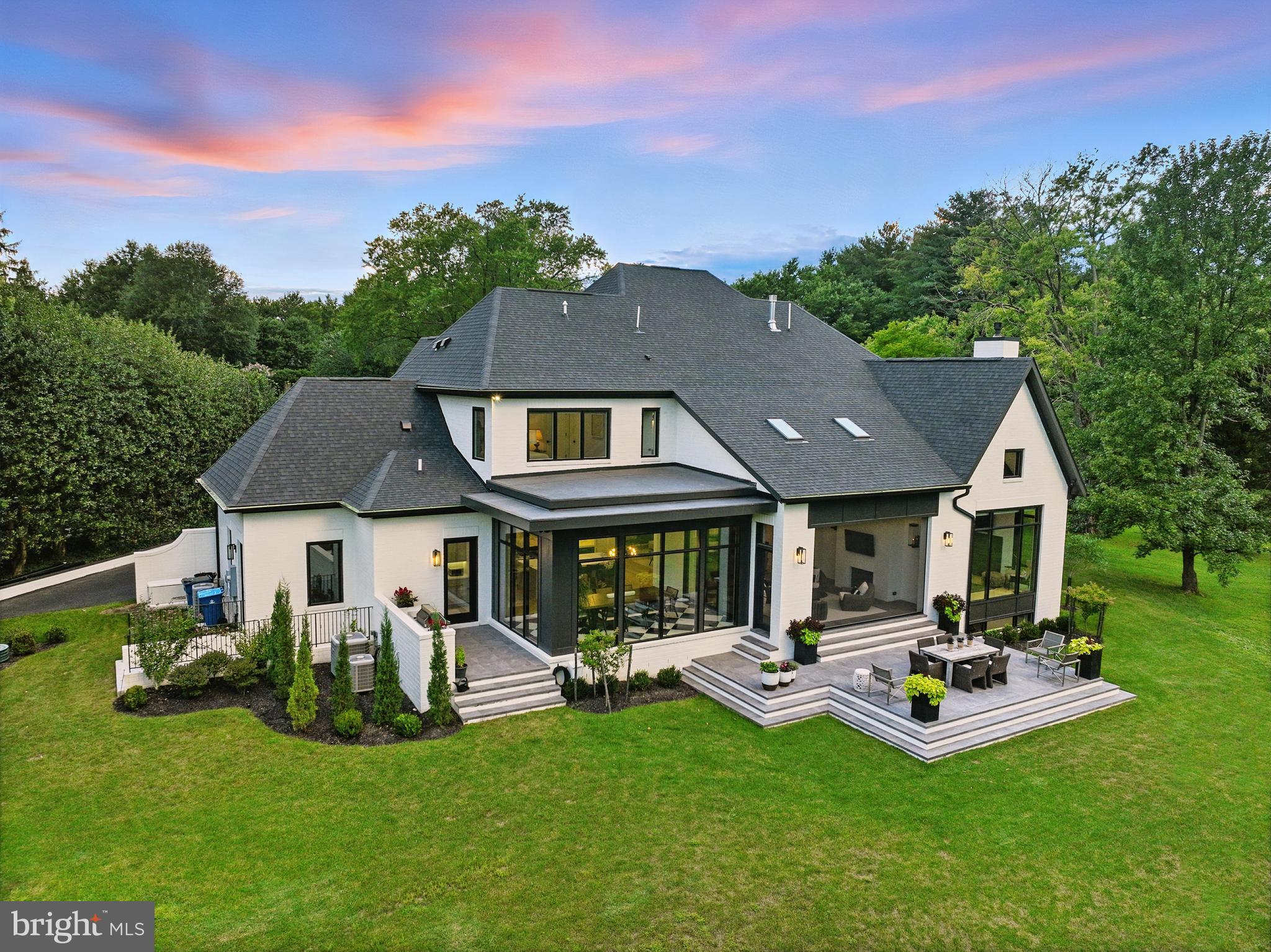 1200 JOSSIE LANE