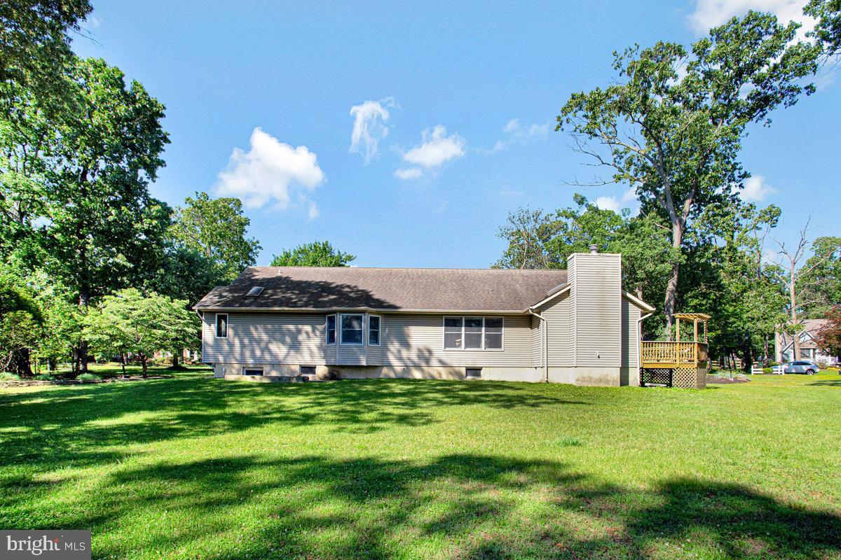 ELMHURST STATION - Residential