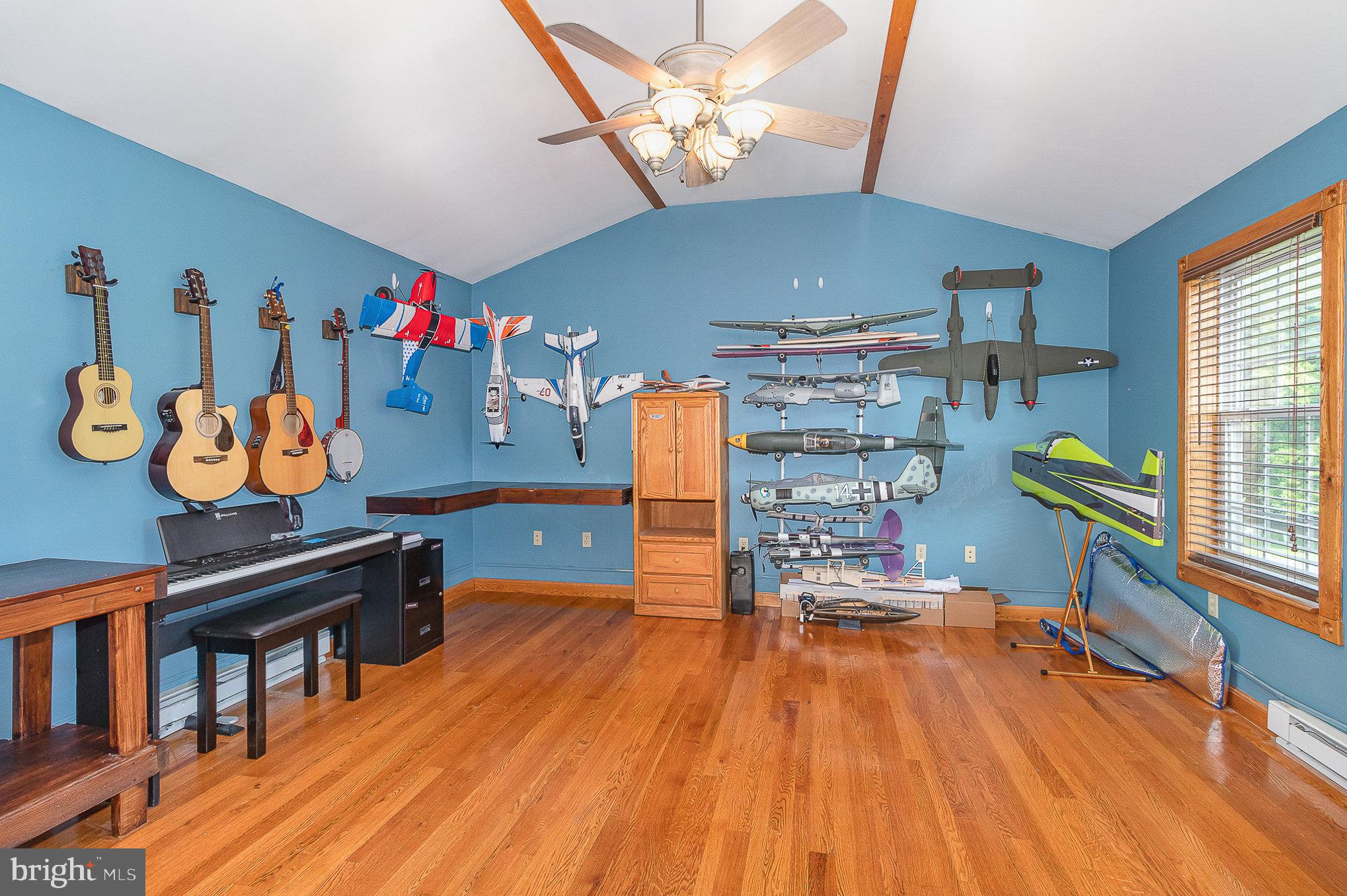 BERRY MOUNTAIN ESTATES - Residential
