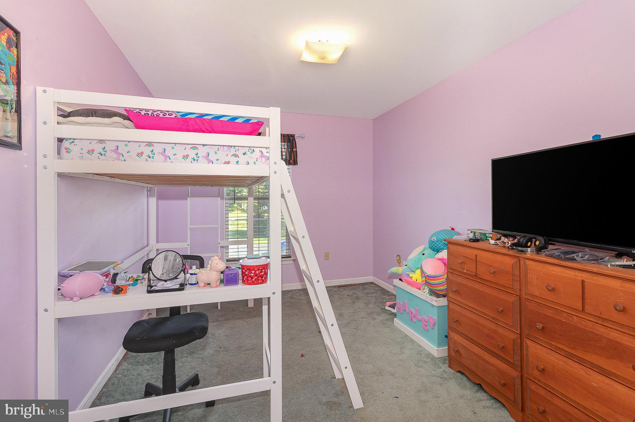BERRY MOUNTAIN ESTATES - Residential