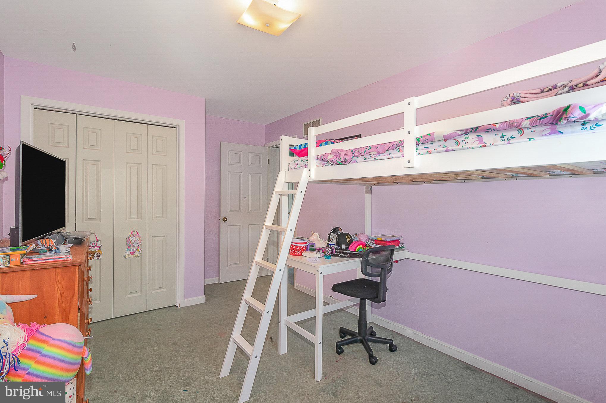 BERRY MOUNTAIN ESTATES - Residential