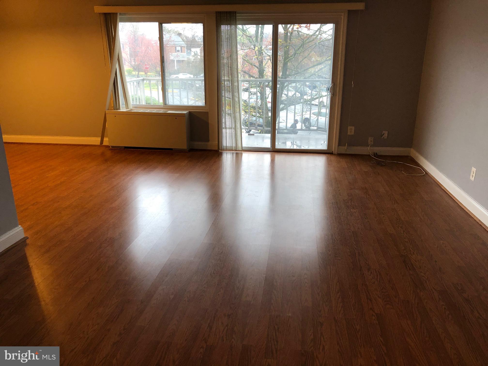 HYATTSVILLE - Residential