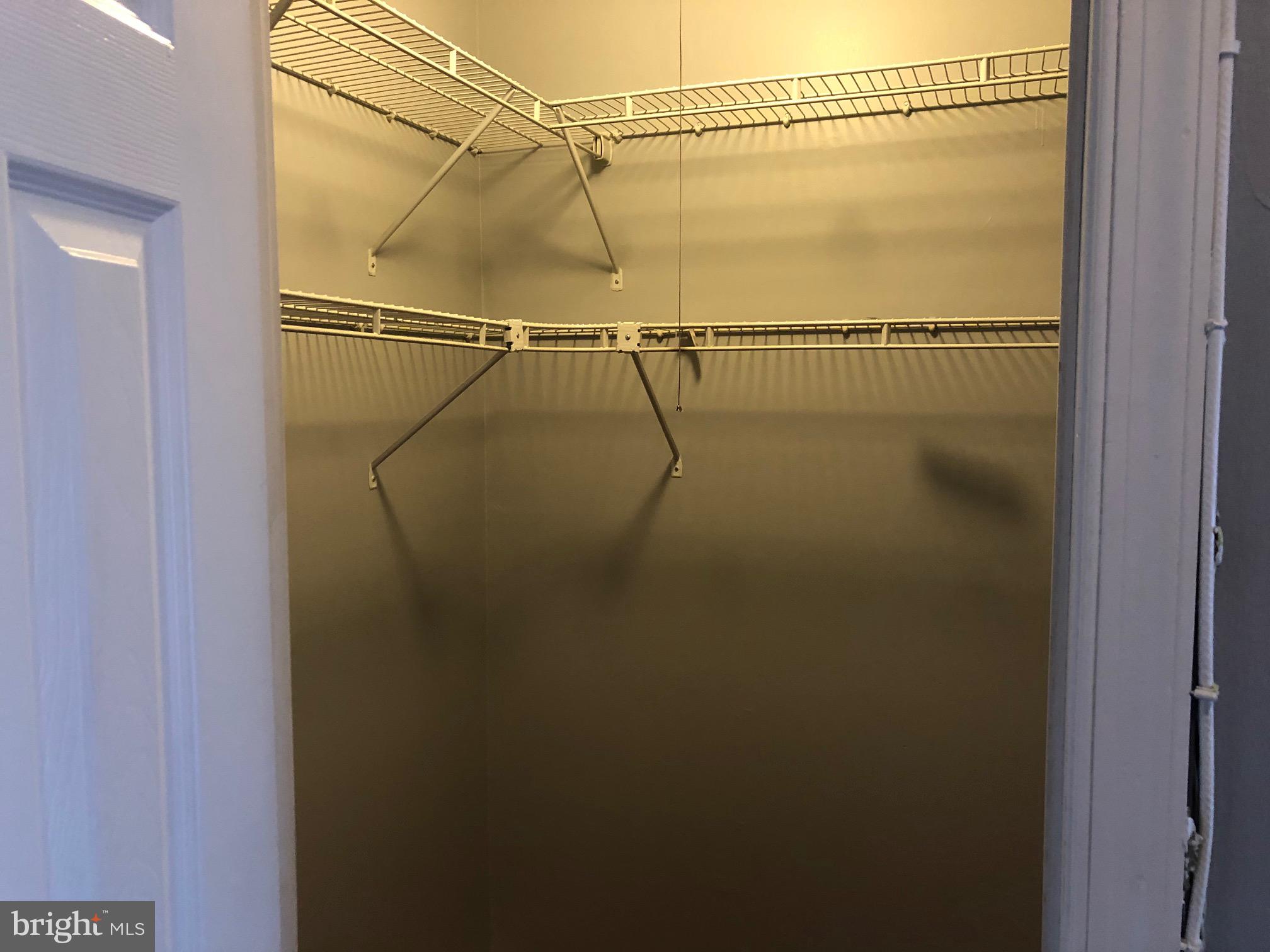 HYATTSVILLE - Residential