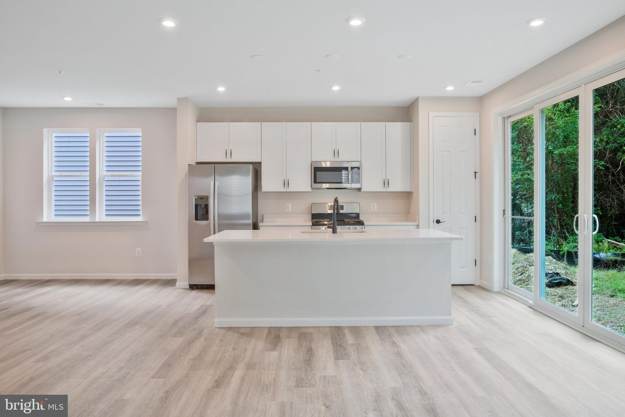 LOVING ESTATES - Residential