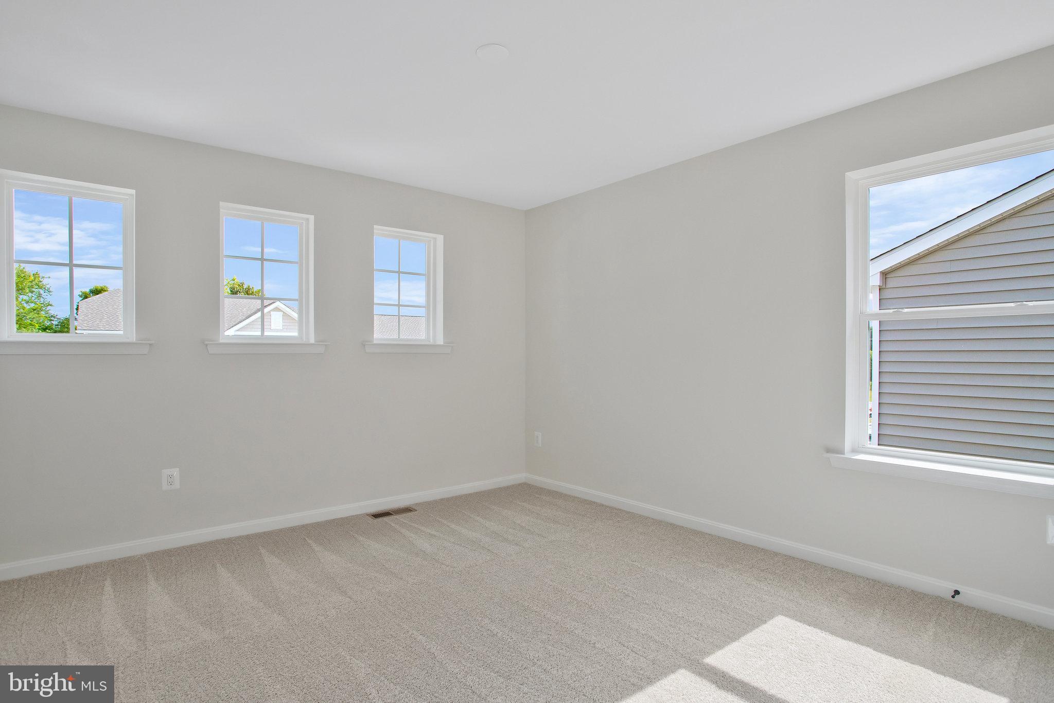 LOVING ESTATES - Residential