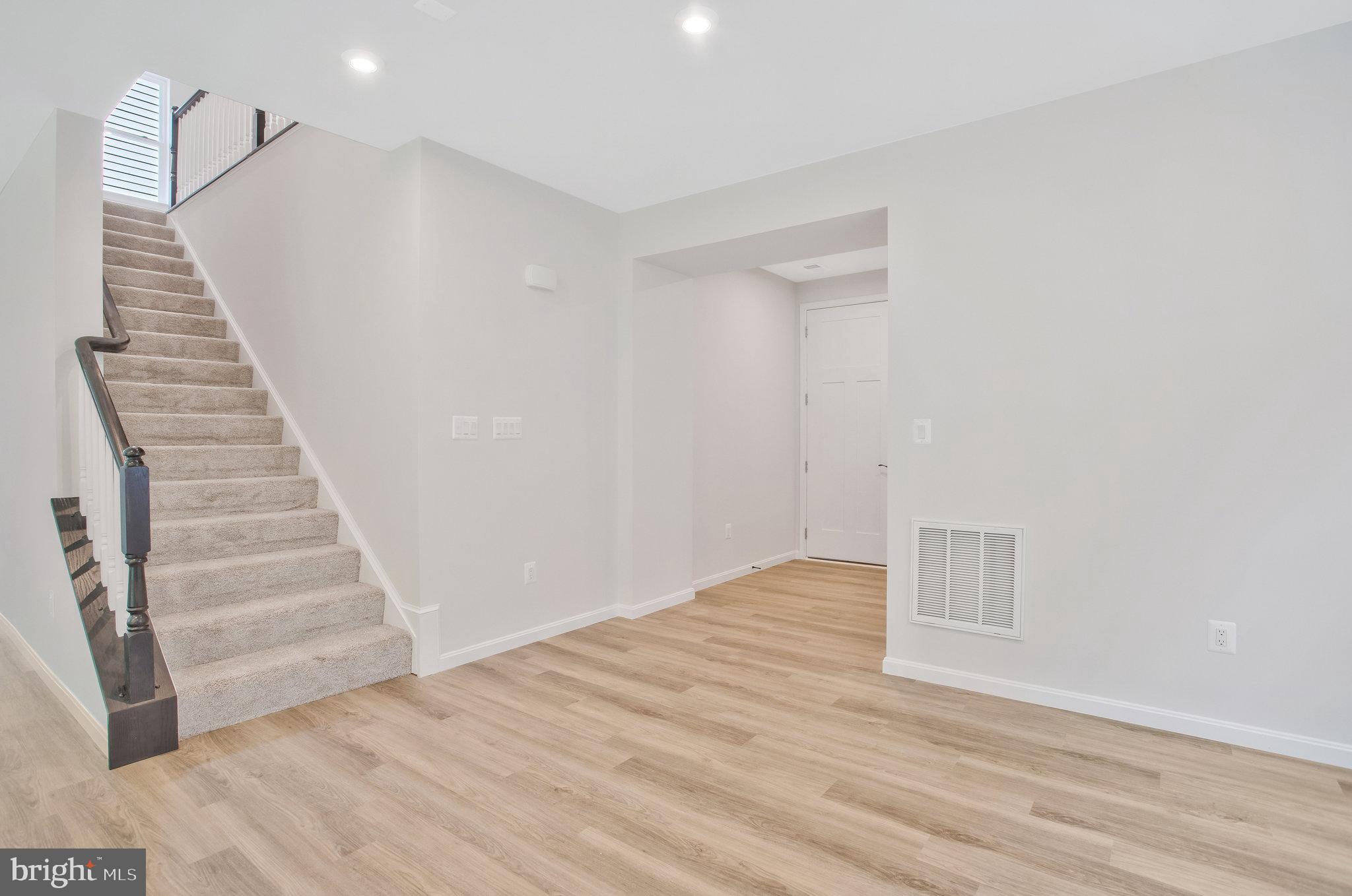 LOVING ESTATES - Residential