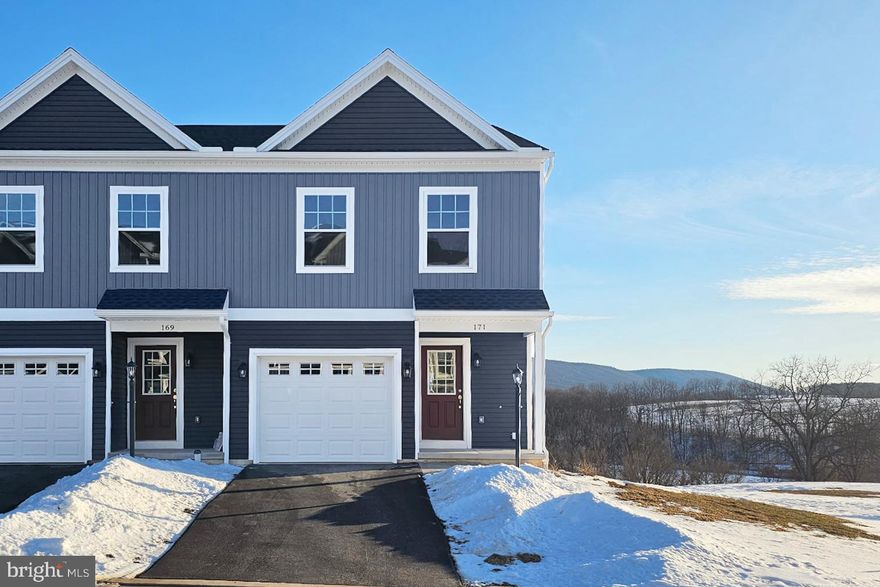 New construction townhome for sale in Steeplechase!  Luxurious included features throughout.