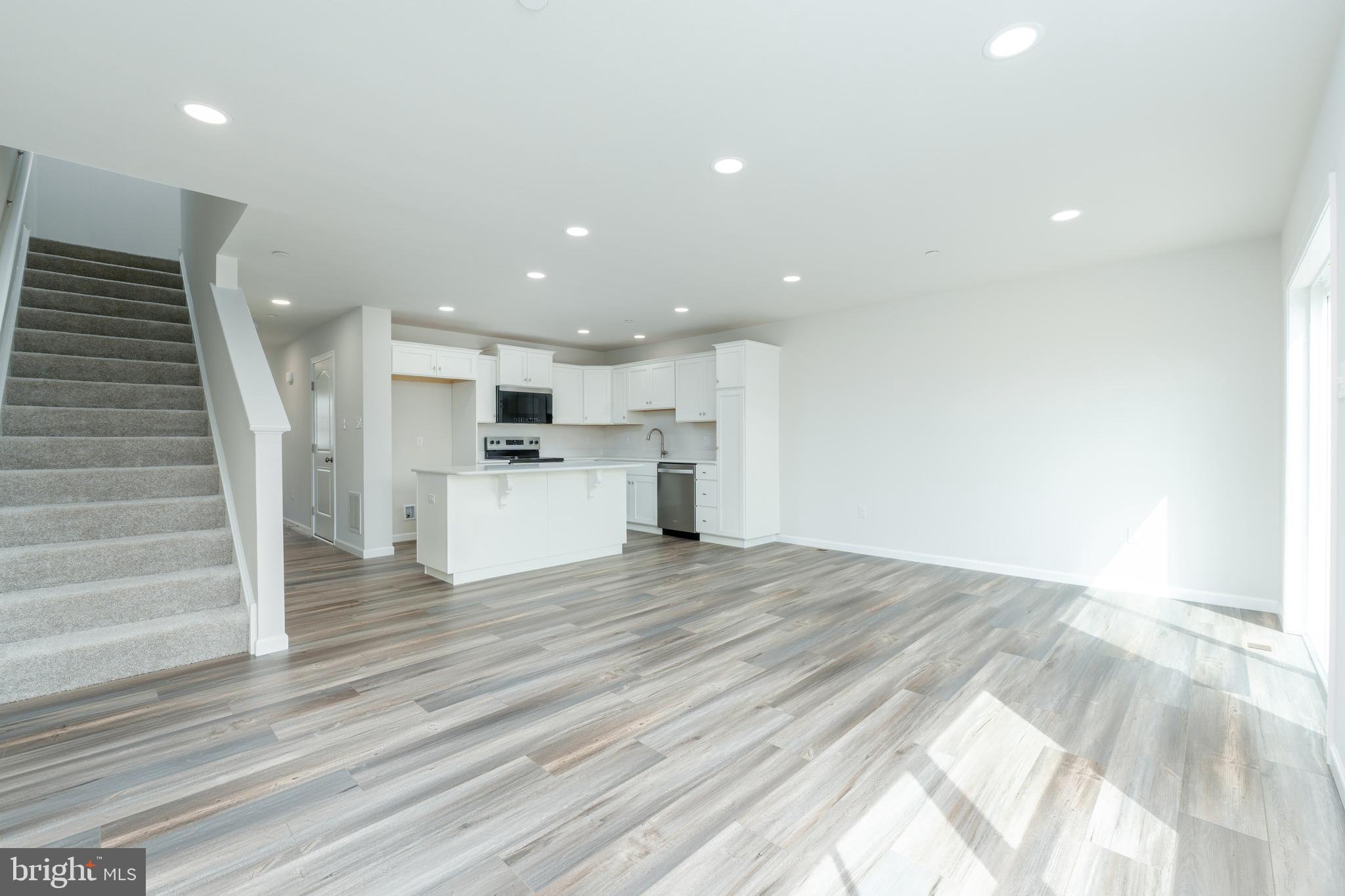 STEEPLECHASE - Residential