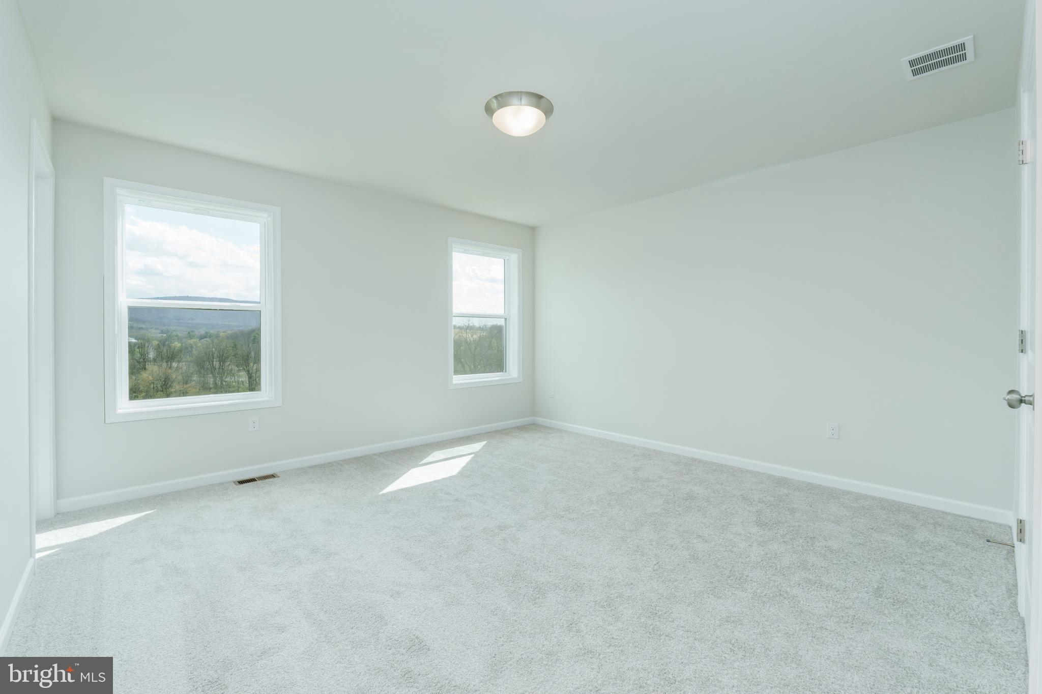STEEPLECHASE - Residential