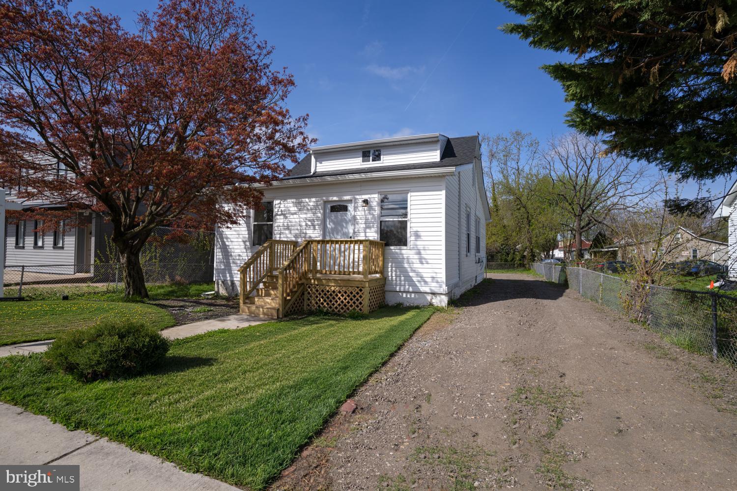 ESSEX - Residential