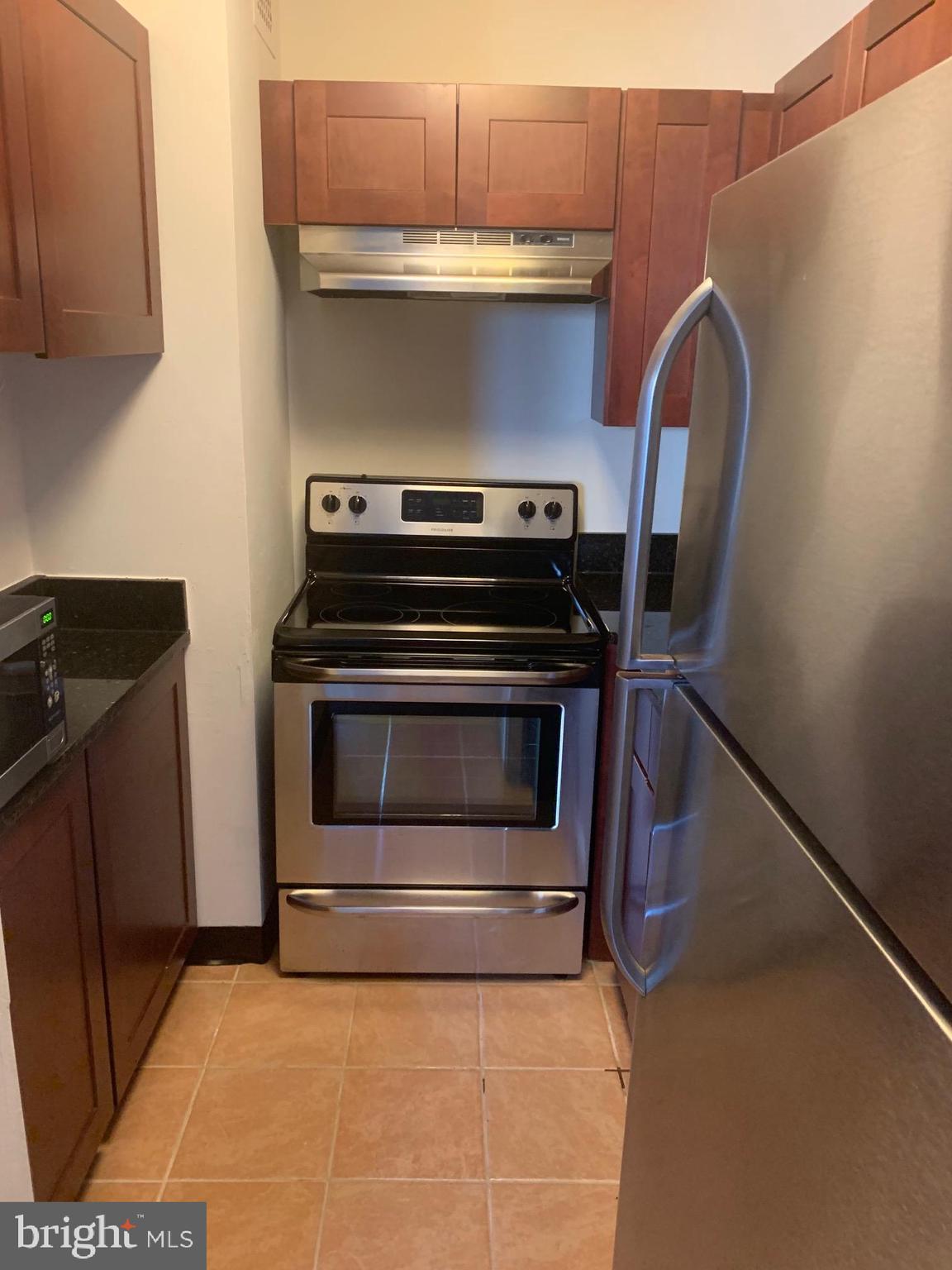 CHARLES VILLAGE - Residential Lease