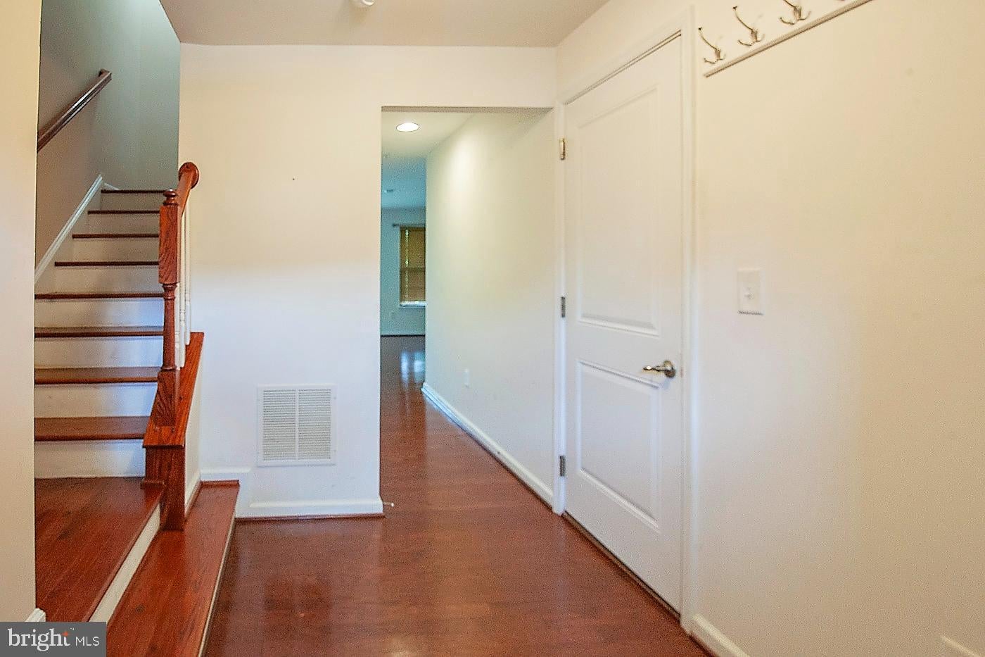 244 MACDONALD AVENUE 16