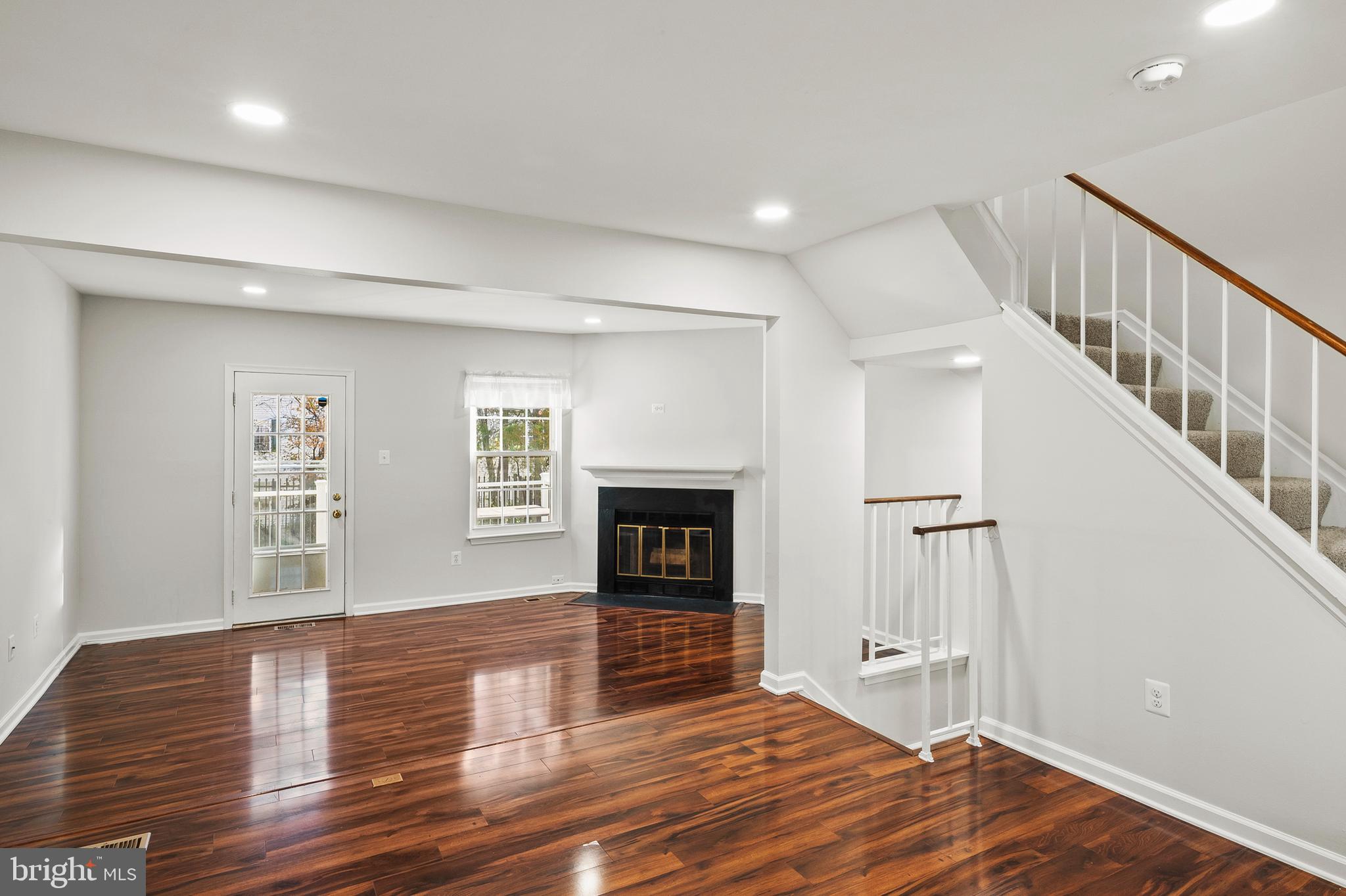 MARBLE HILL - Residential