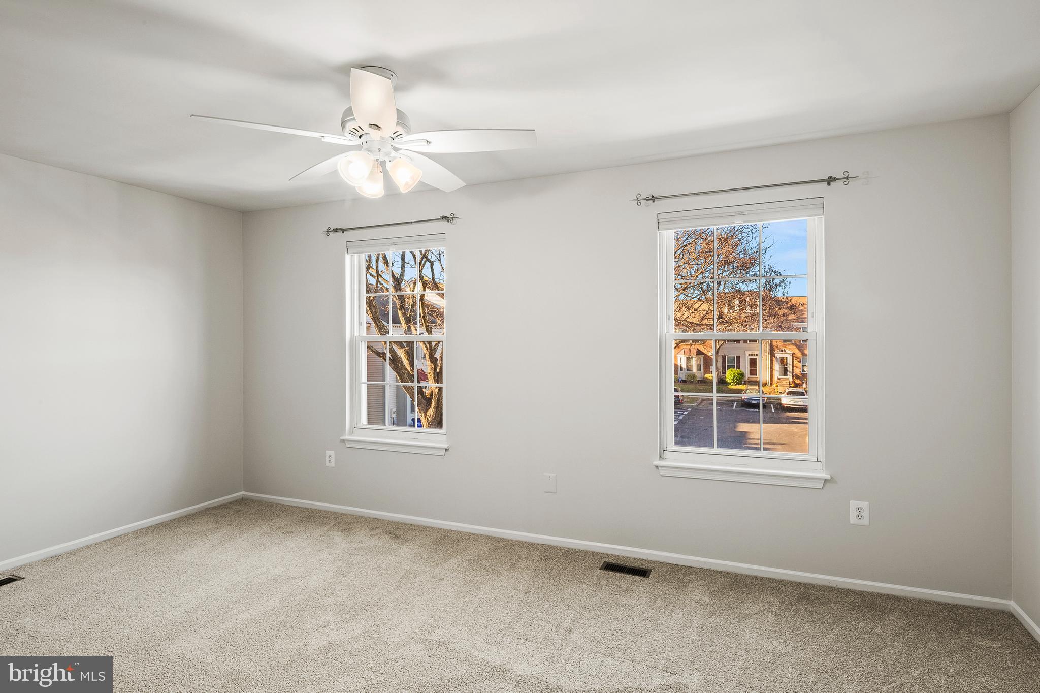 MARBLE HILL - Residential