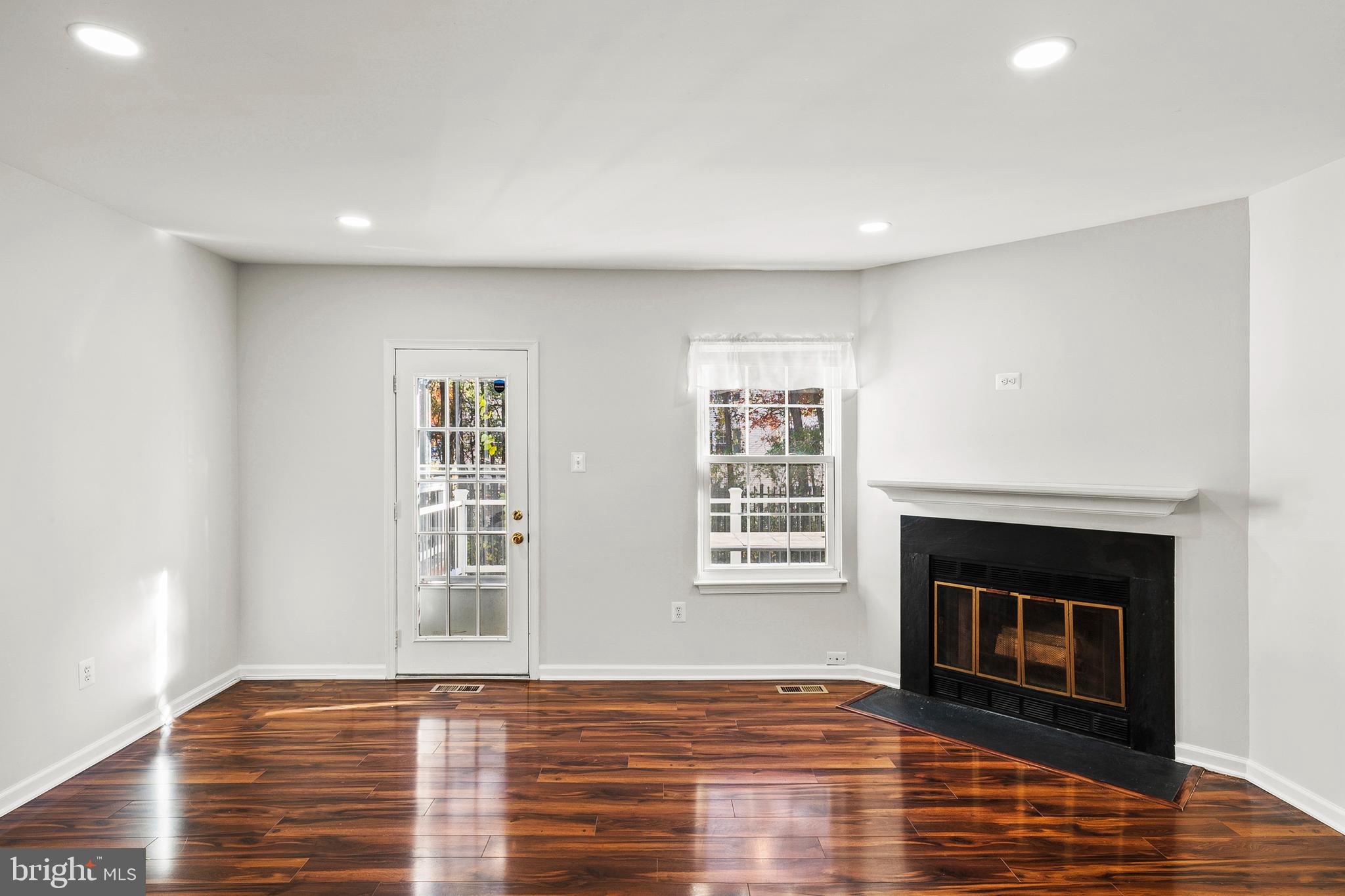 MARBLE HILL - Residential