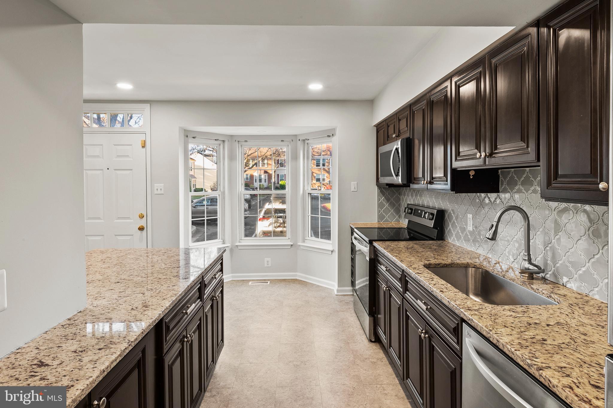 MARBLE HILL - Residential