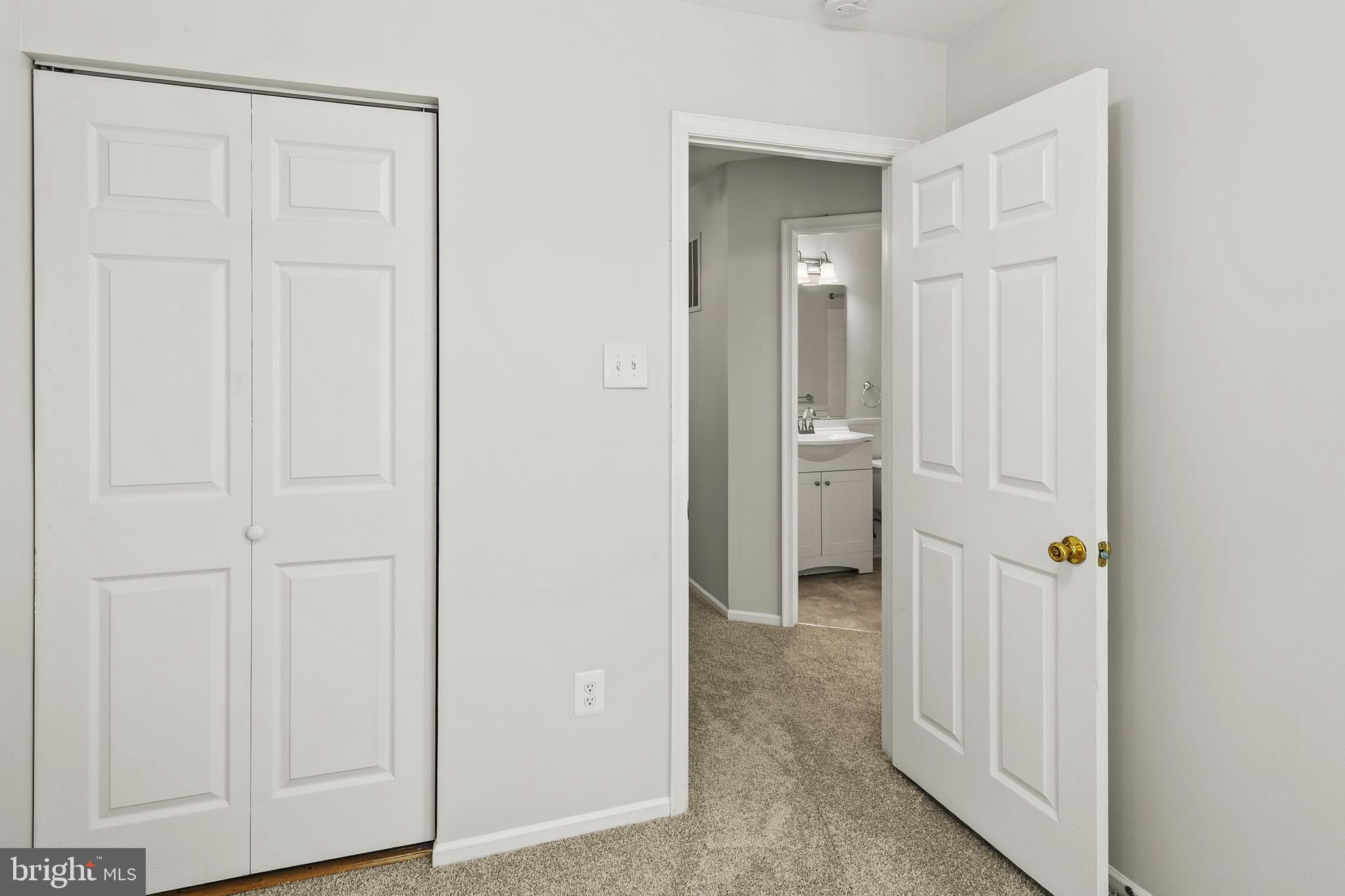 MARBLE HILL - Residential