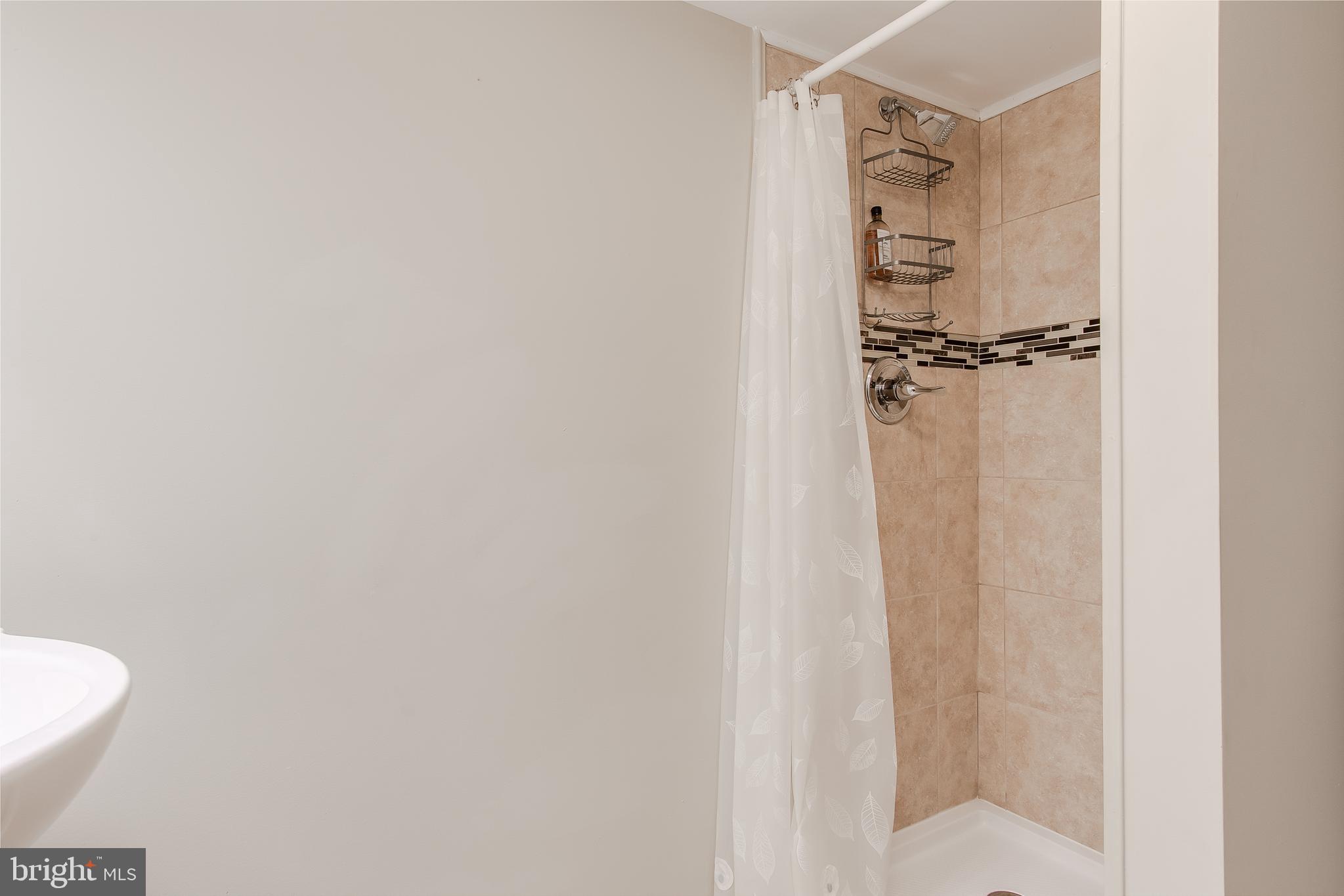 HALFWAY AREA - Residential