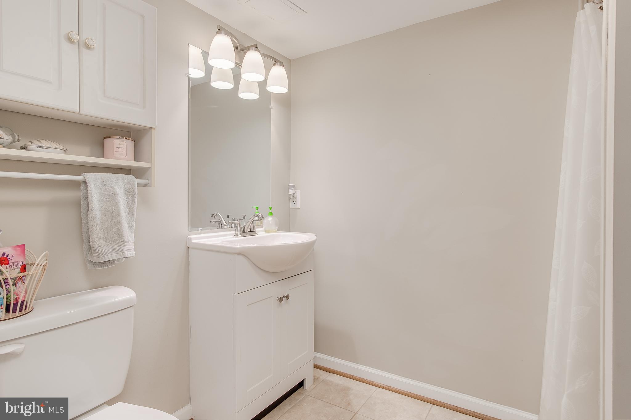 HALFWAY AREA - Residential