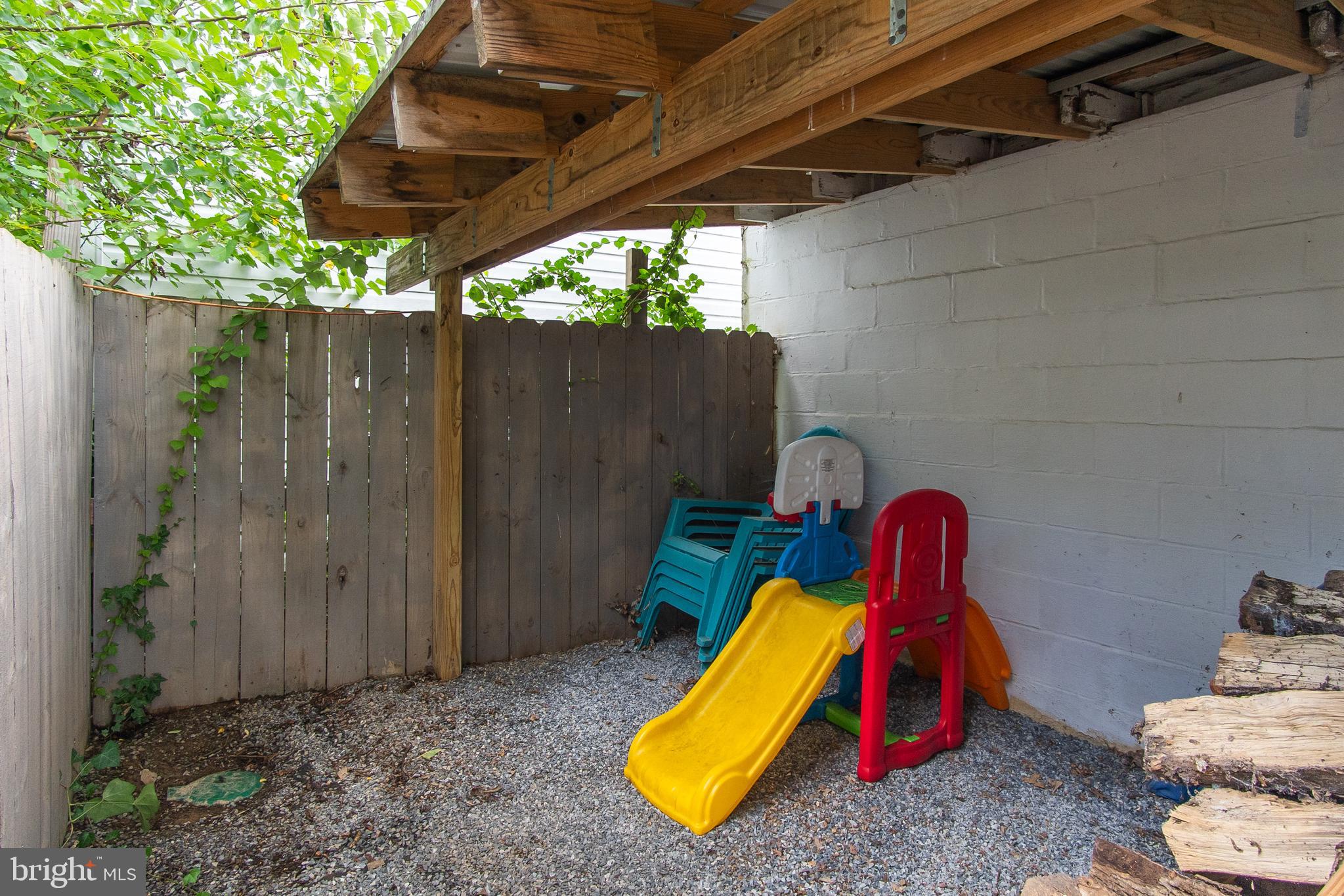 HALFWAY AREA - Residential