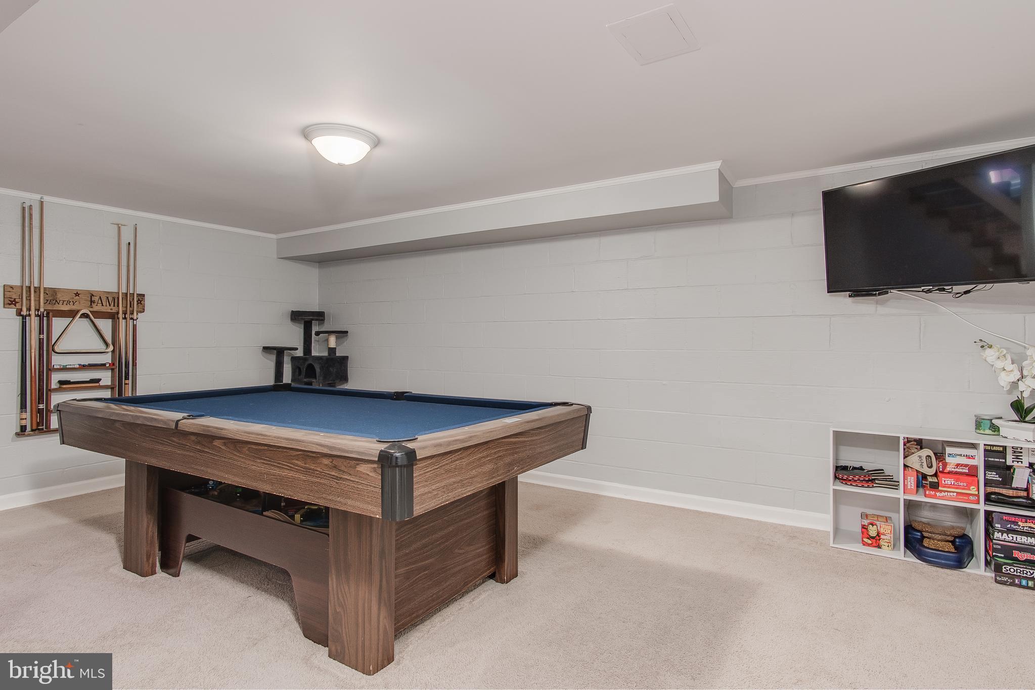 HALFWAY AREA - Residential