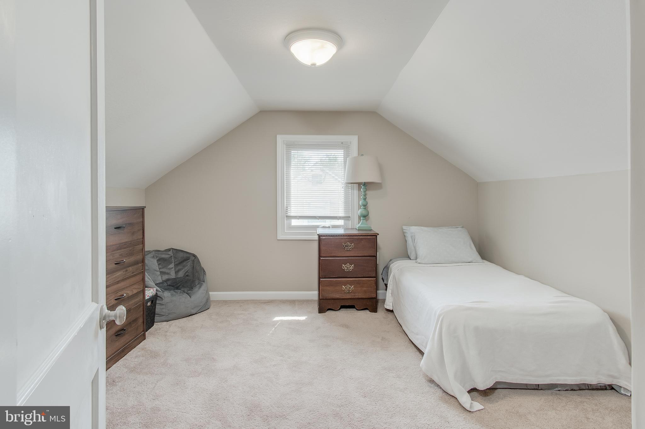 HALFWAY AREA - Residential