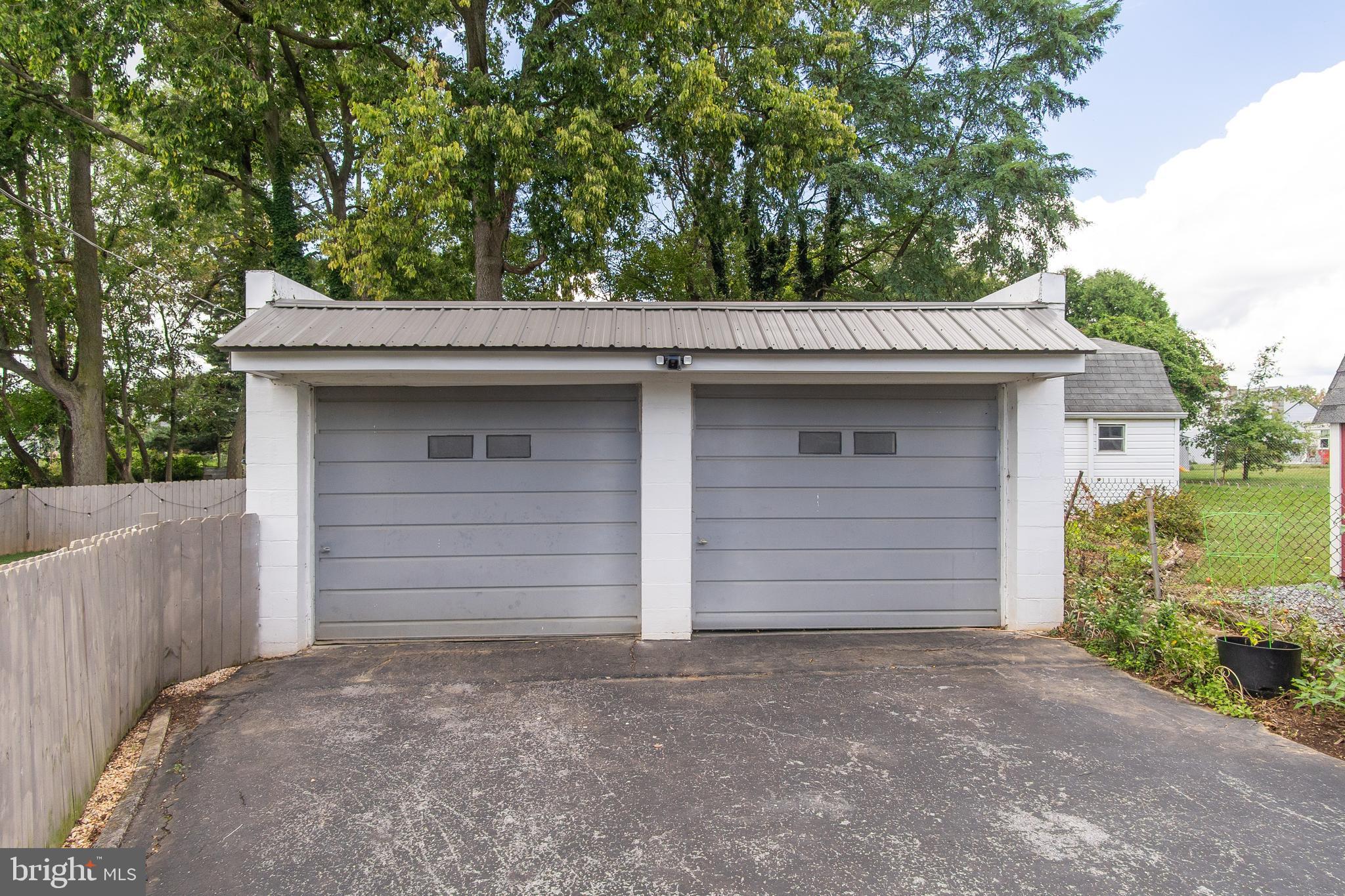 HALFWAY AREA - Residential