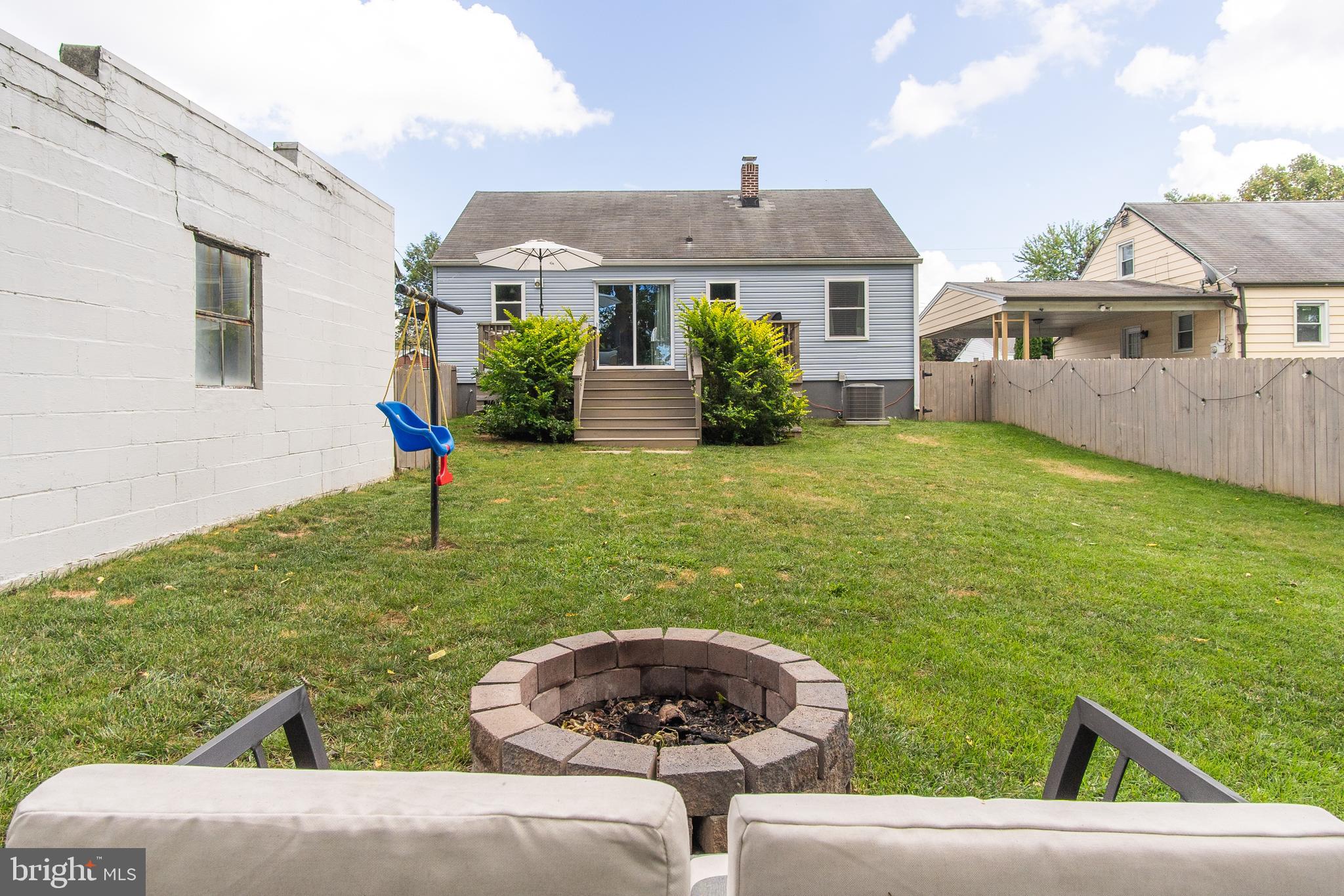 HALFWAY AREA - Residential