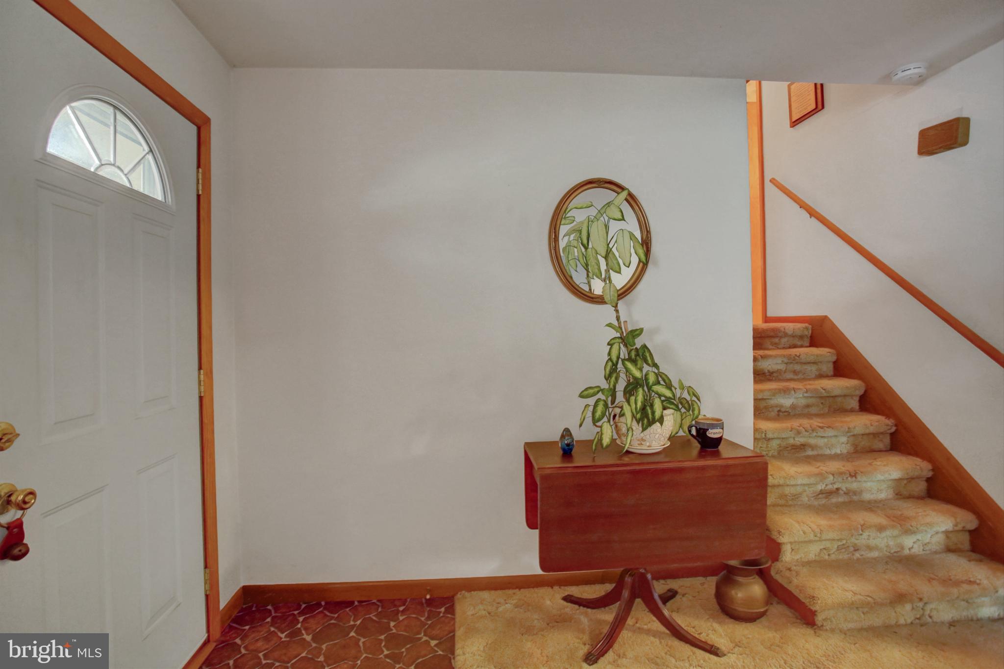 1042 LAURICH DRIVE