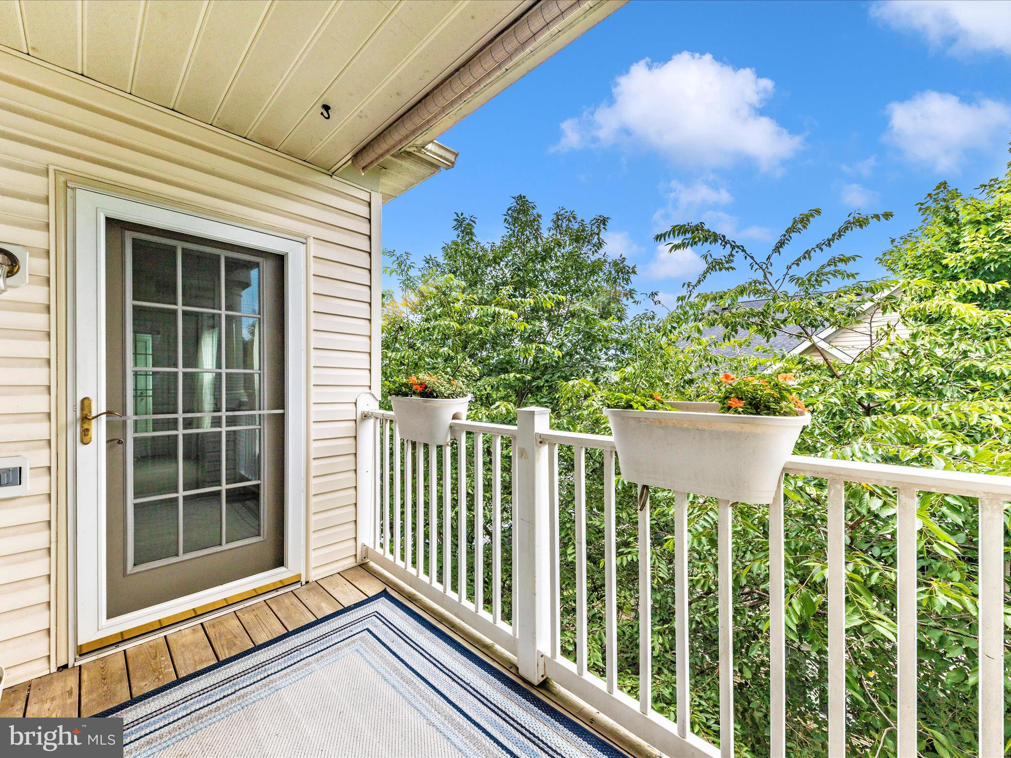 SPRING RIDGE - Residential