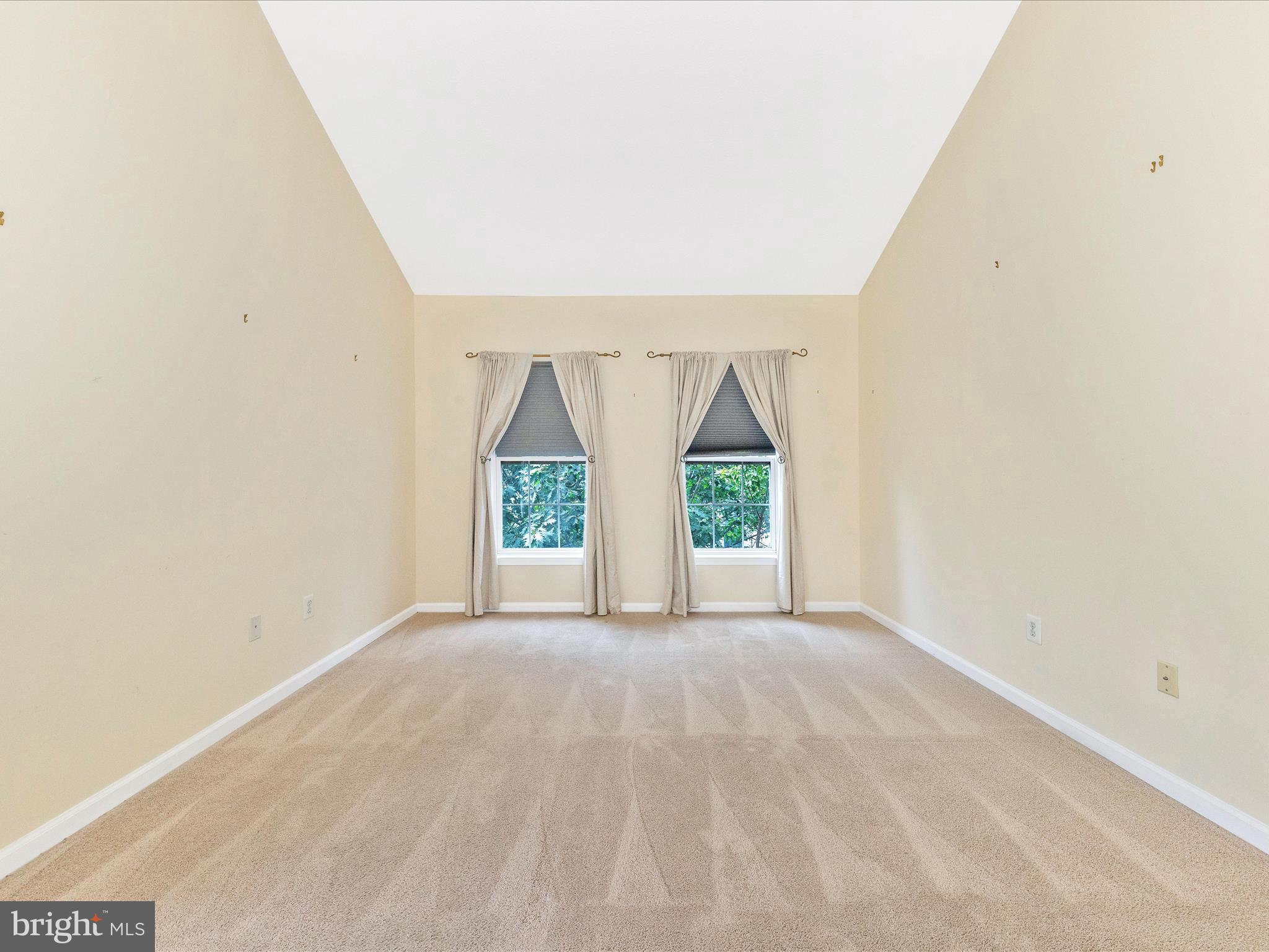 SPRING RIDGE - Residential