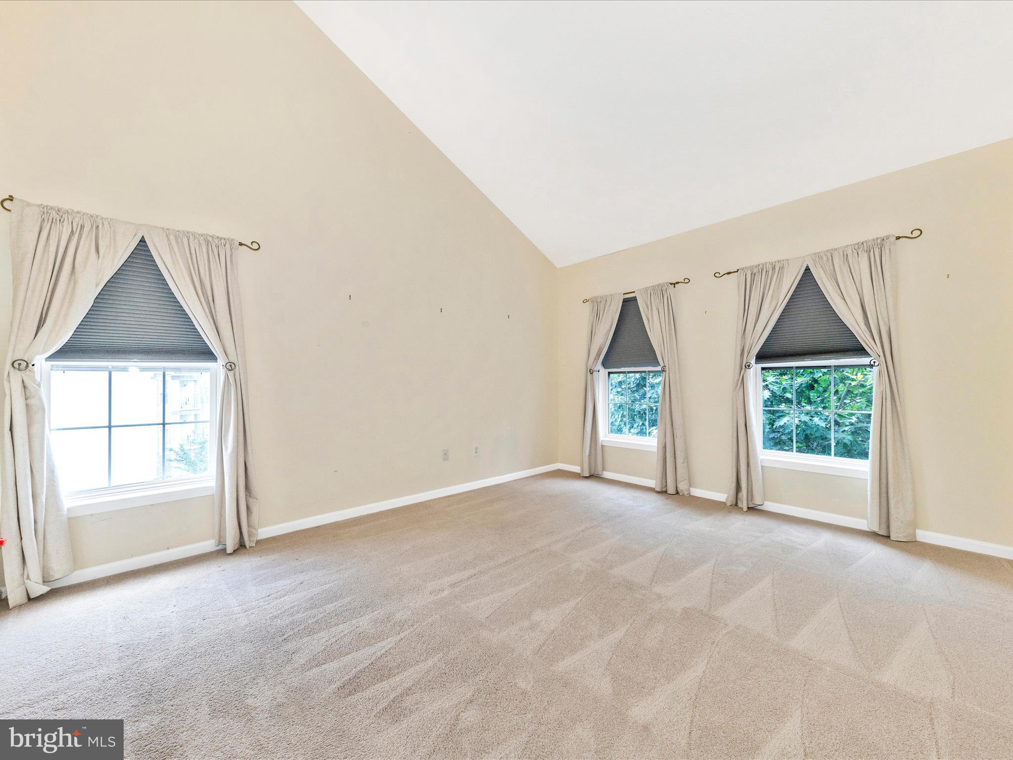 SPRING RIDGE - Residential