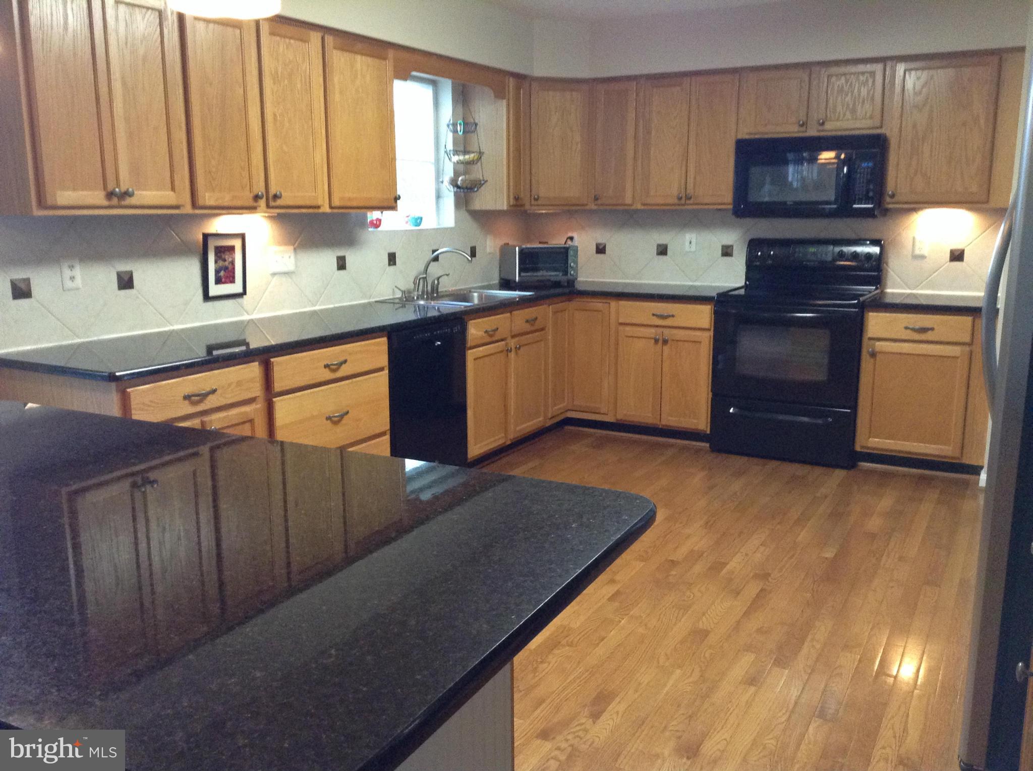 PINEY ORCHARD - Residential Lease