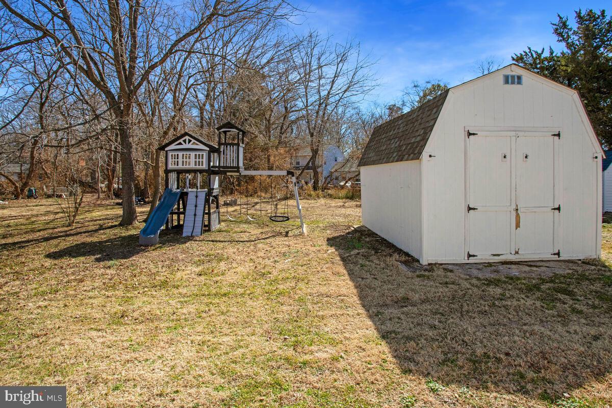 ST CLEMENTS SHORES - Residential