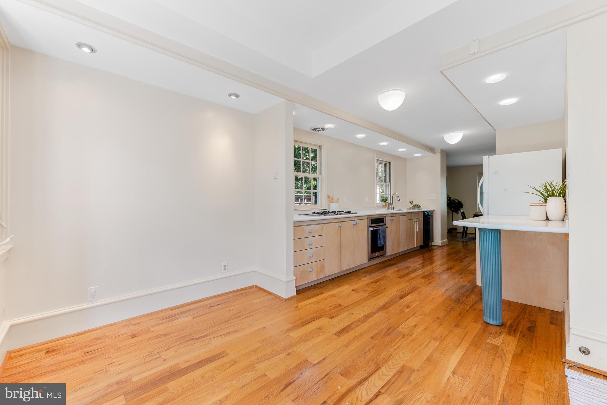 HOMELAND HISTORIC DISTRICT - Residential