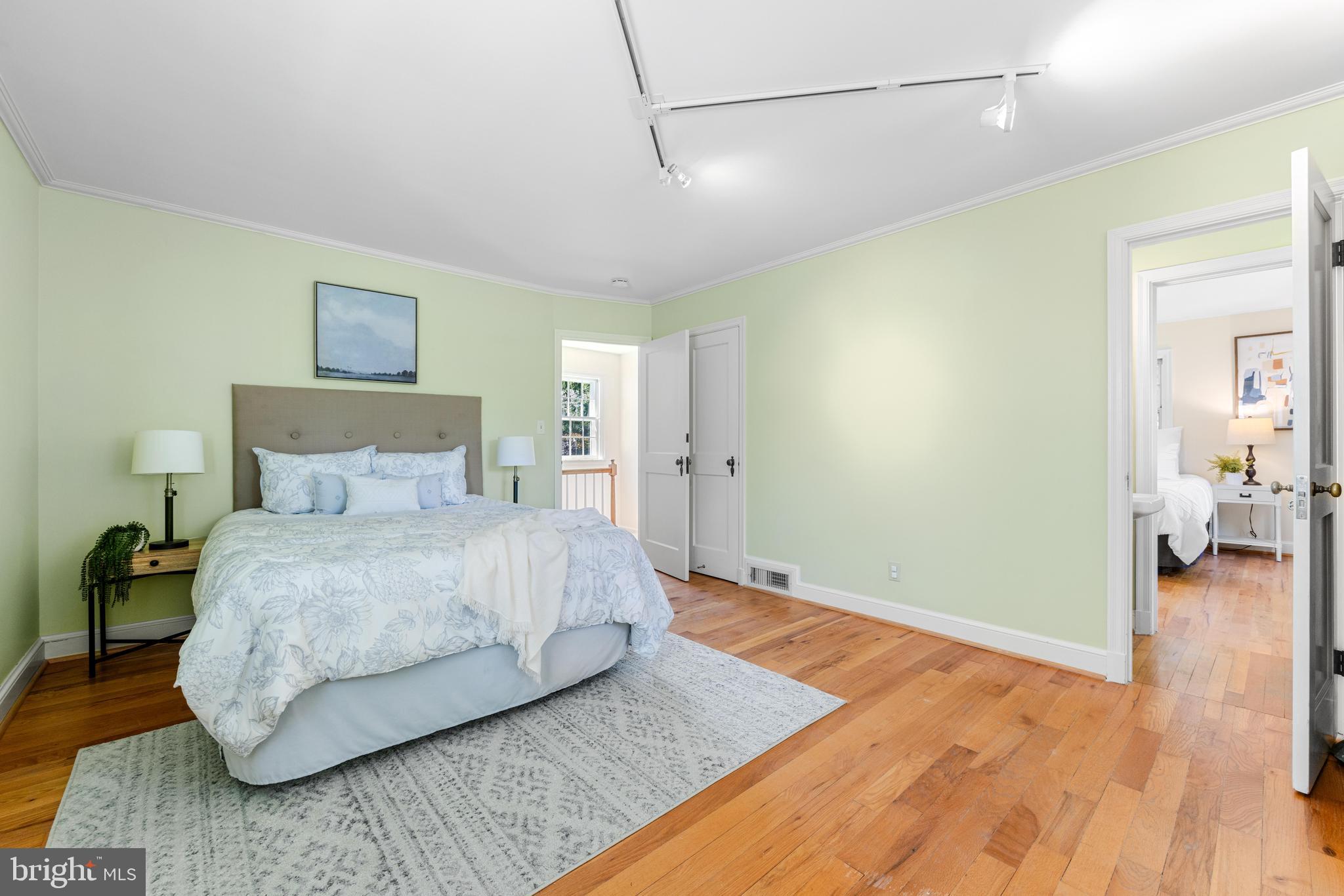 HOMELAND HISTORIC DISTRICT - Residential