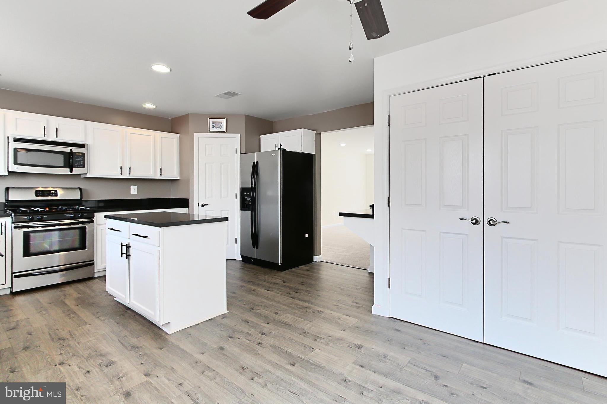 BELMONT STATION - Residential