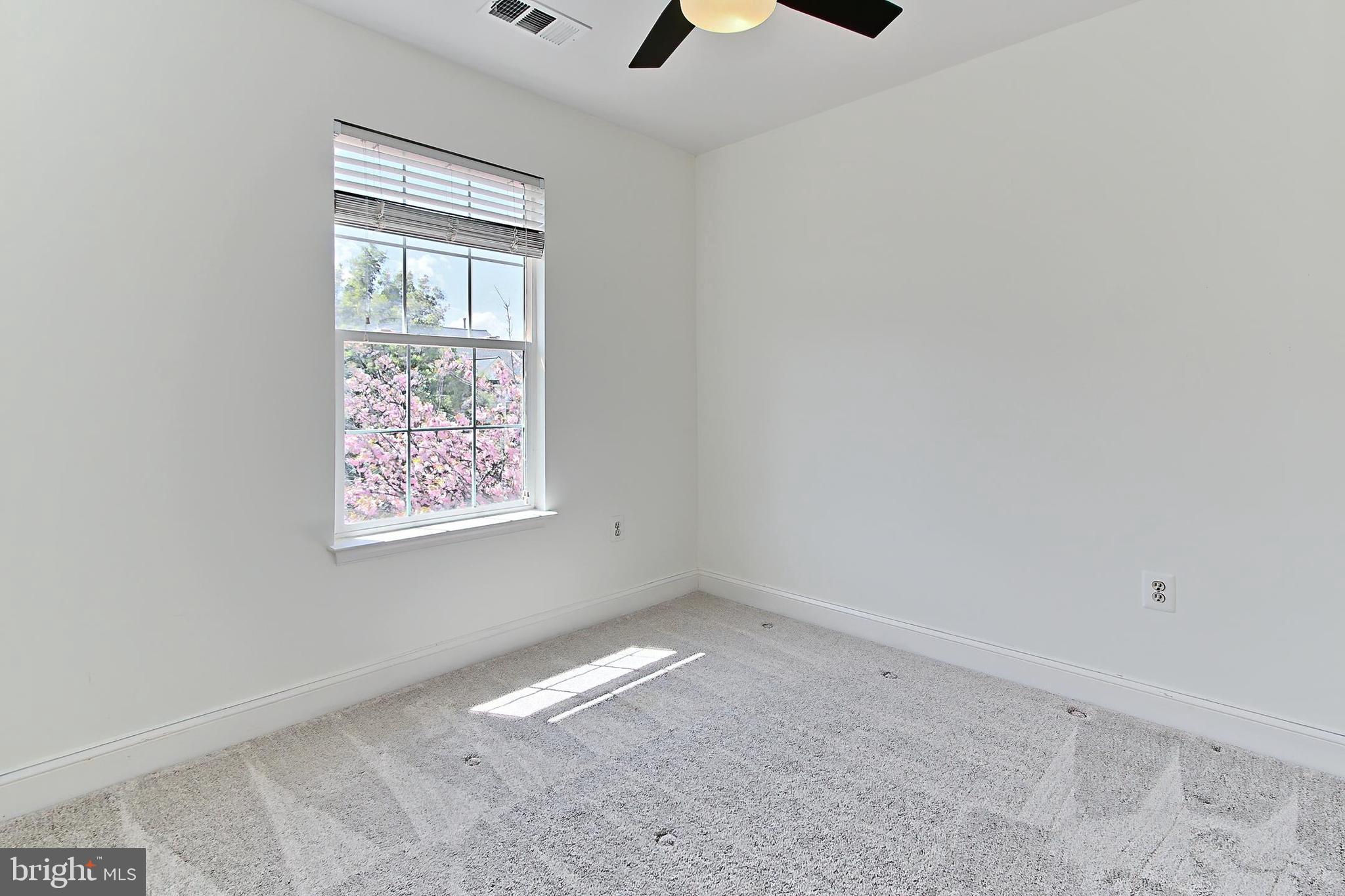 BELMONT STATION - Residential