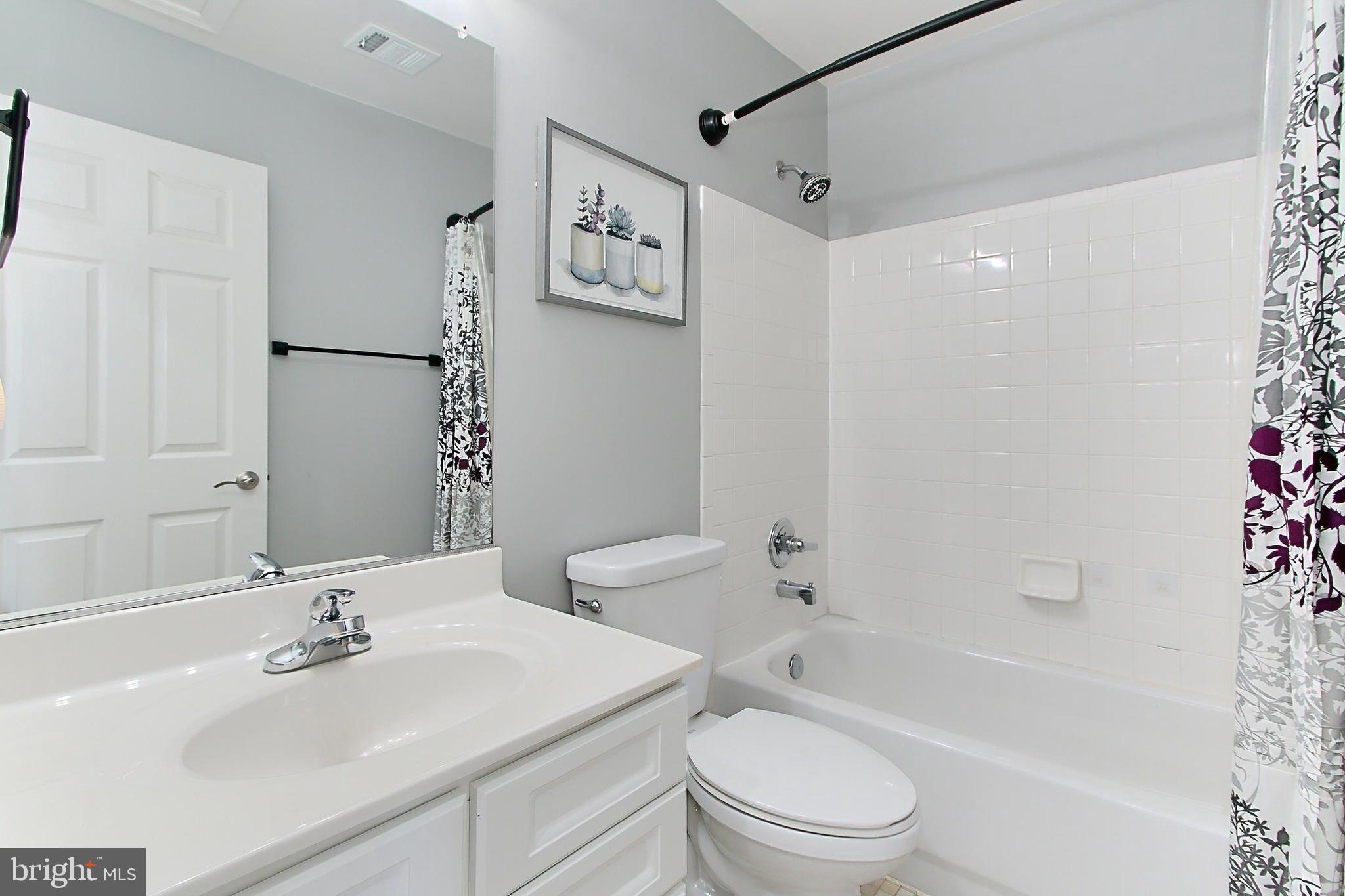 BELMONT STATION - Residential