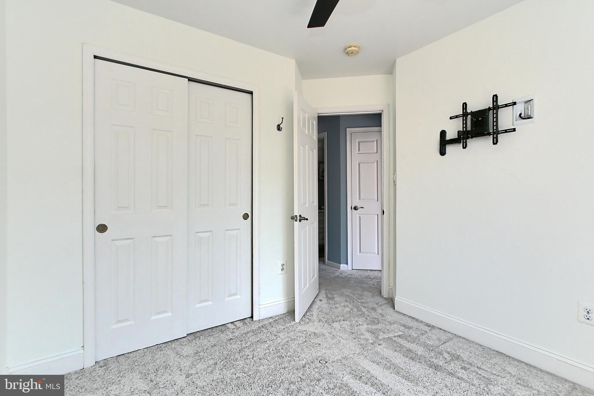 BELMONT STATION - Residential