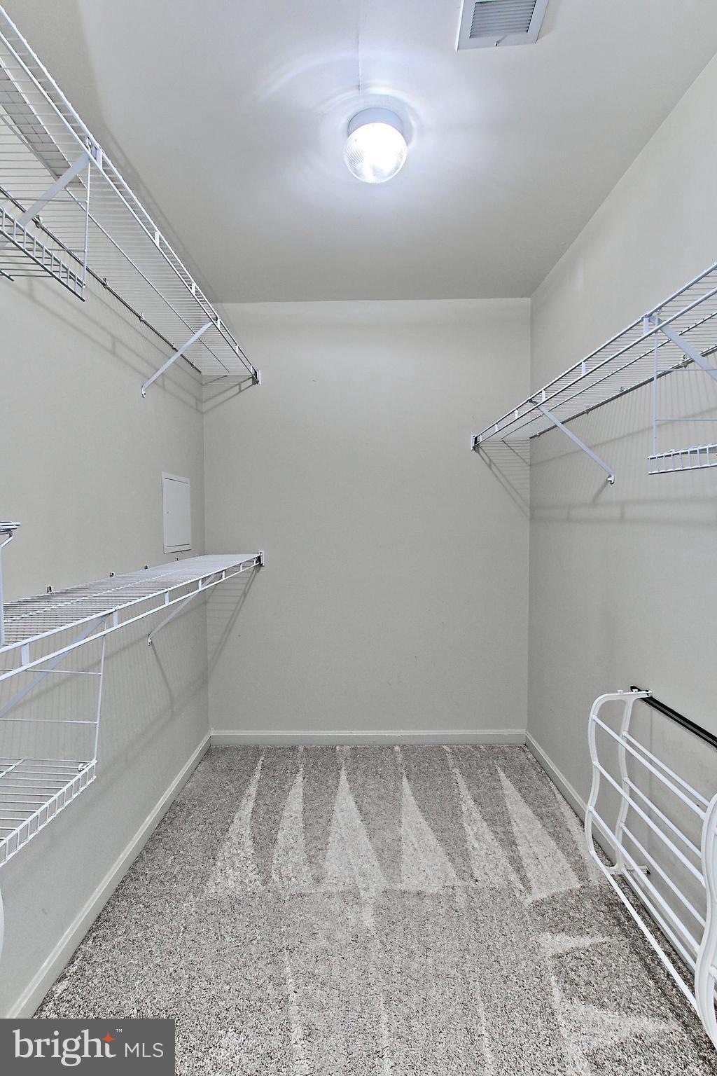 BELMONT STATION - Residential